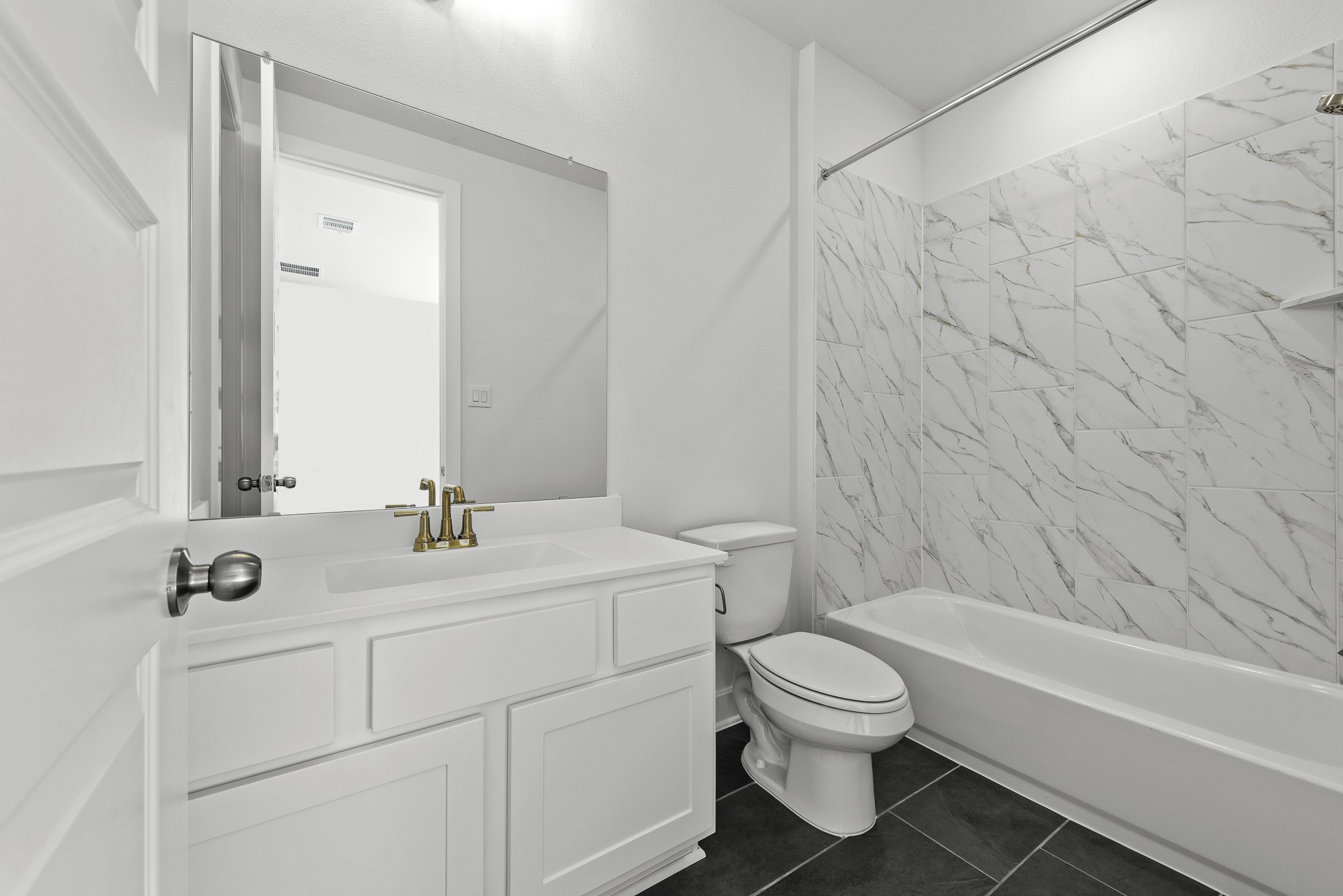 5118 Nesbit Path Property Photo 13