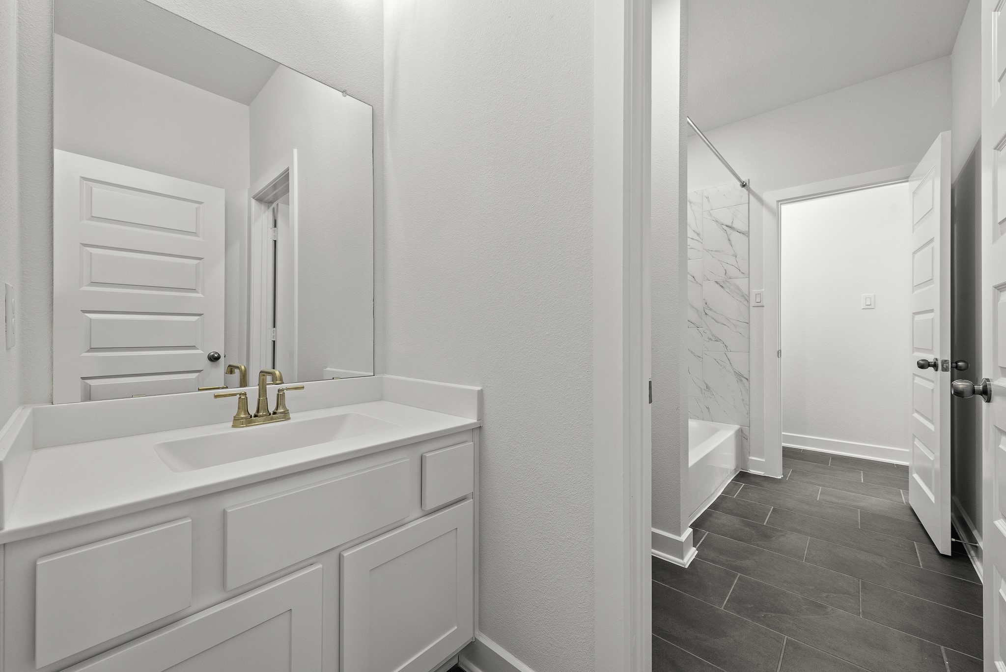 5118 Nesbit Path Property Photo 17