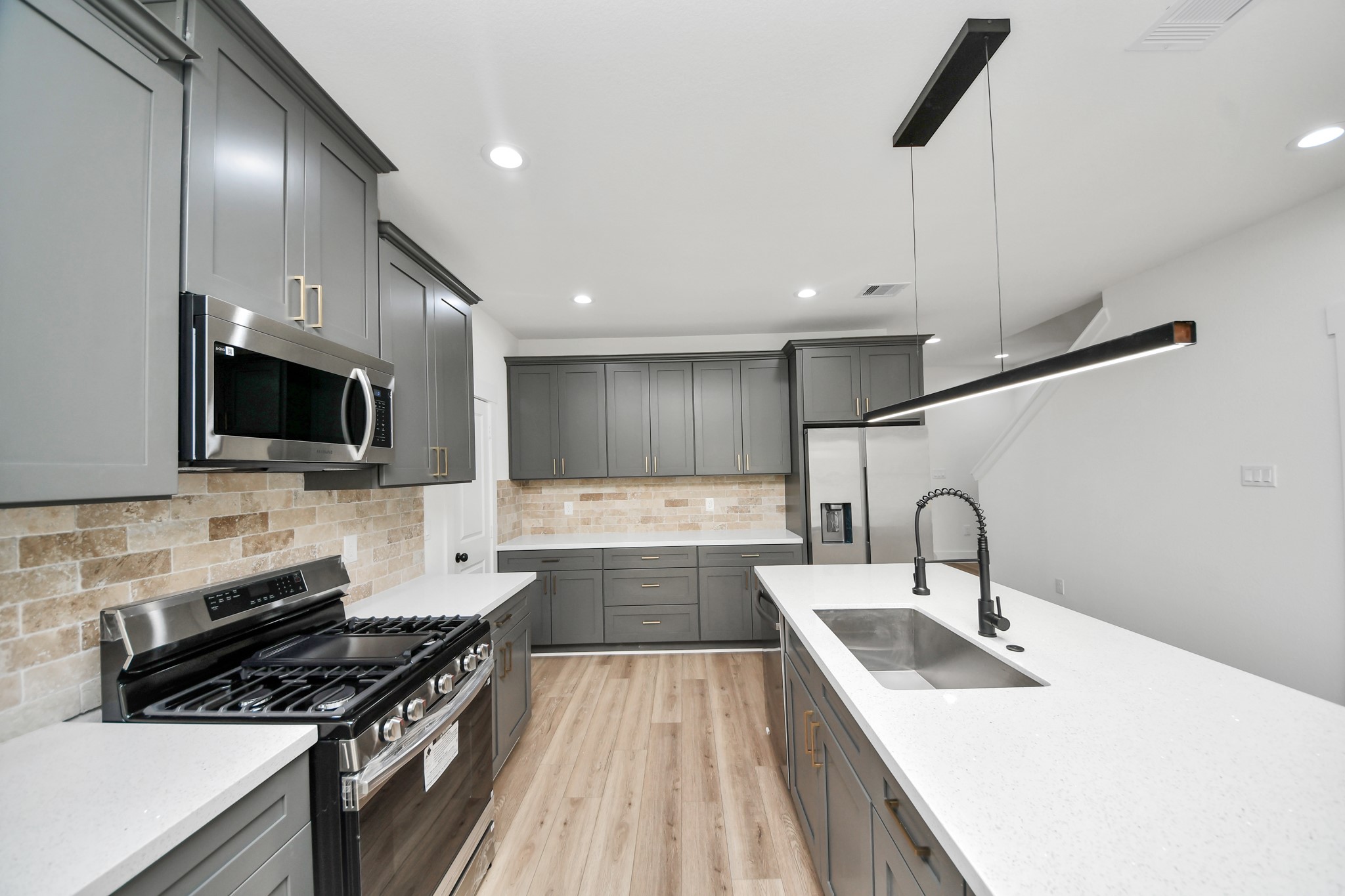 7907 Dandy Street B Property Photo 6