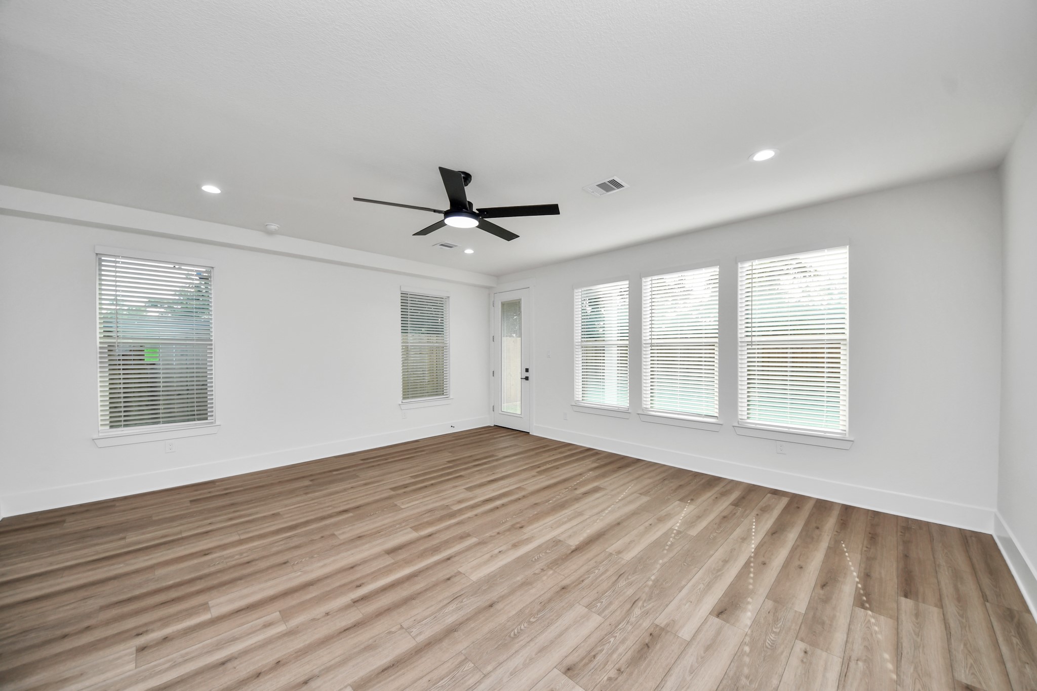 7907 Dandy Street B Property Photo 15