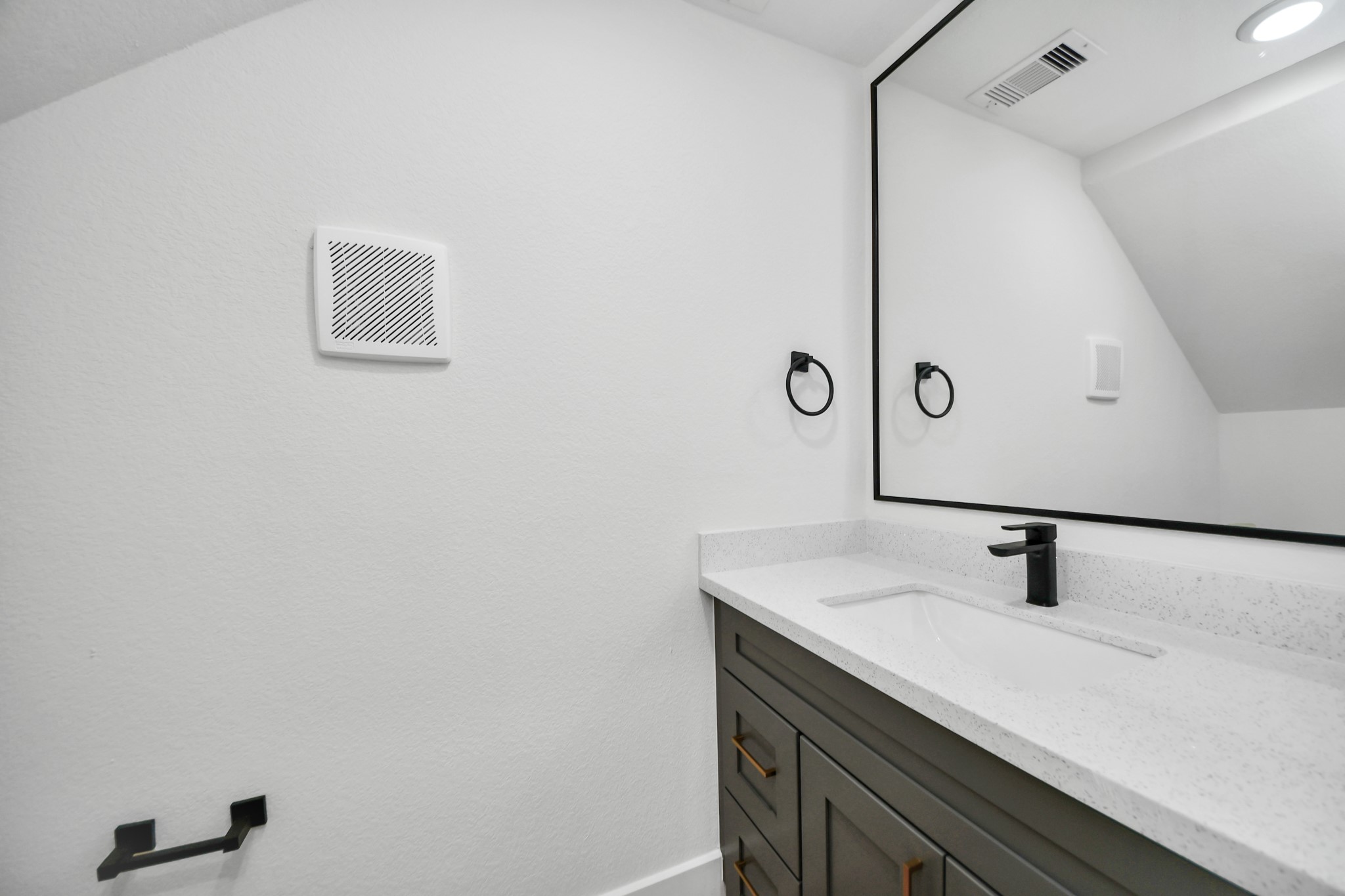 7907 Dandy Street B Property Photo 16