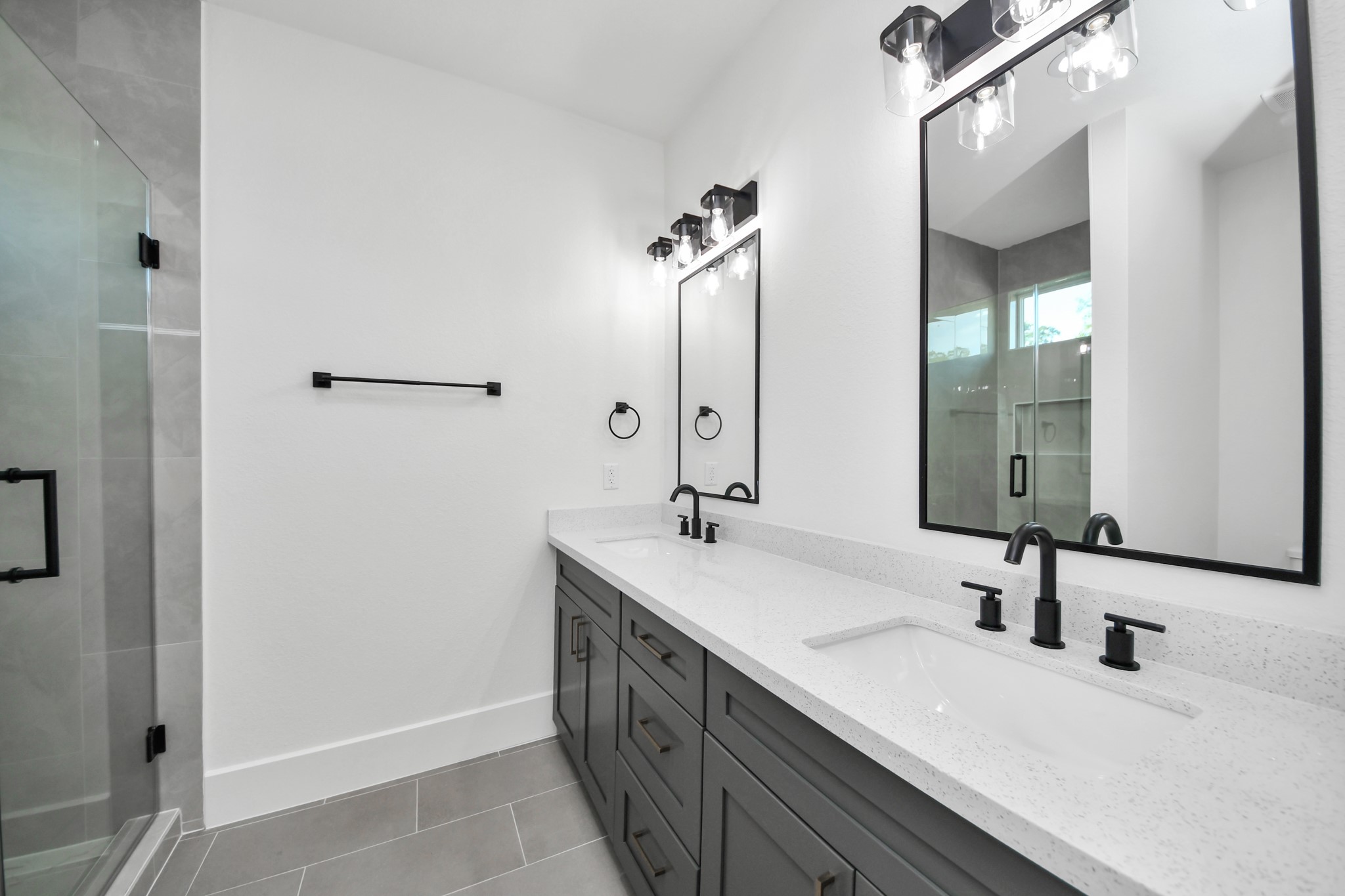 7907 Dandy Street B Property Photo 22
