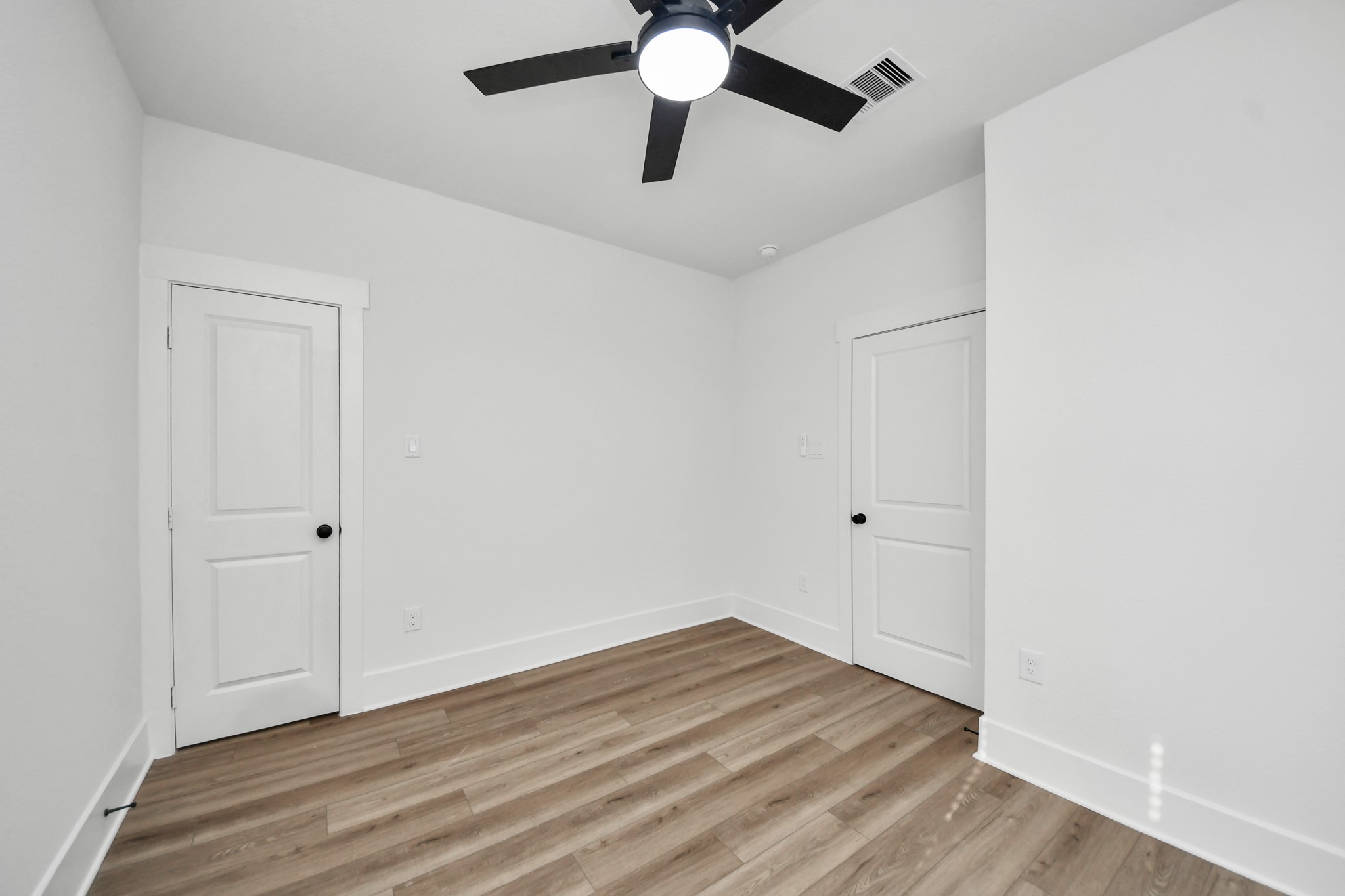 7907 Dandy Street B Property Photo 30