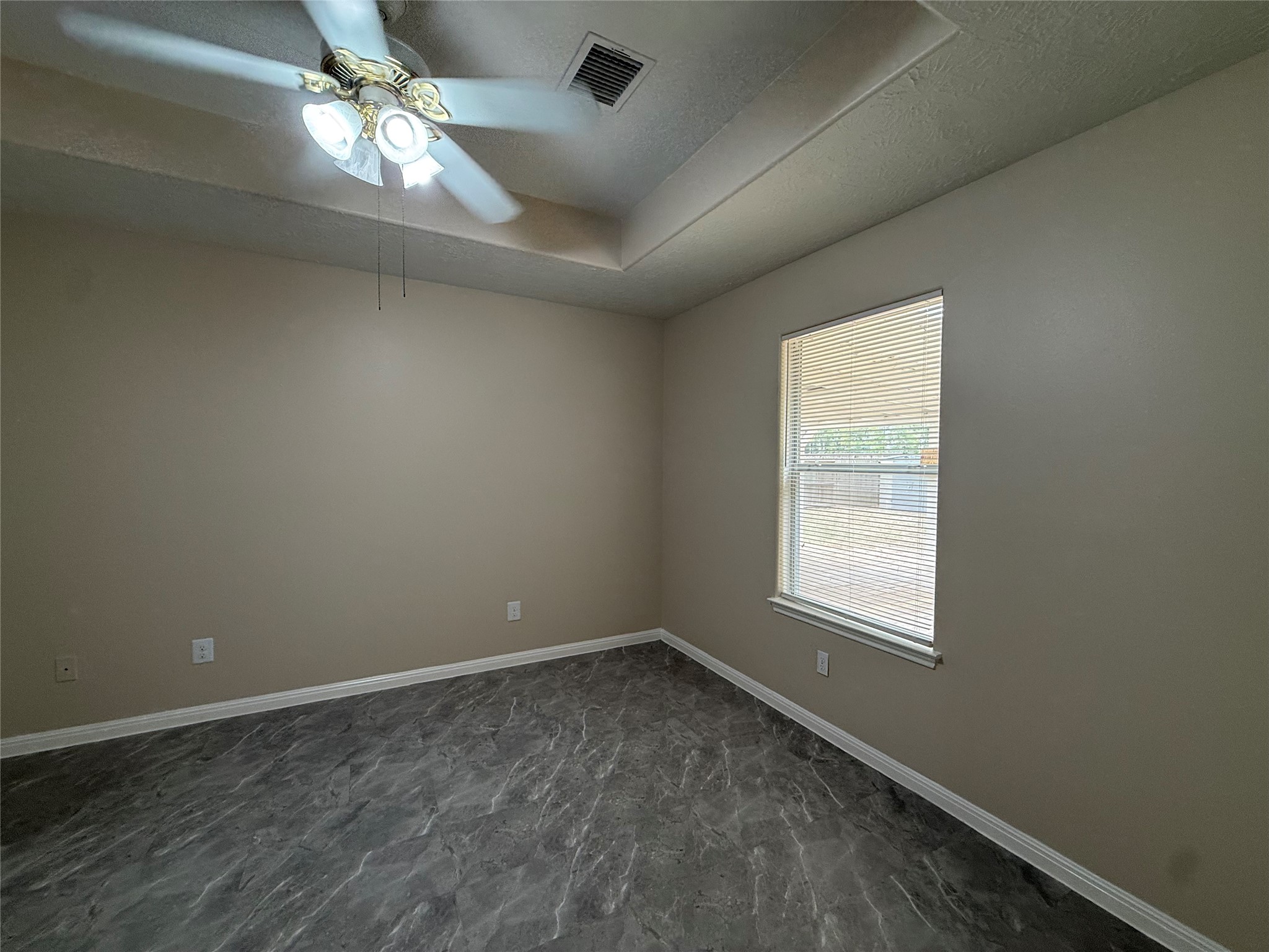 16400 Many Trees Lane Property Photo 21