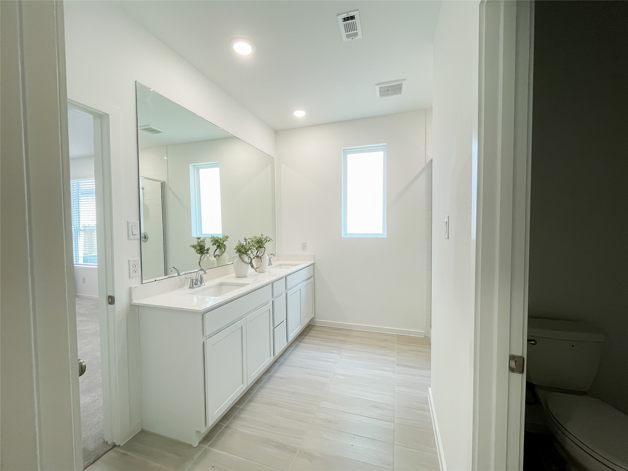 6314 Laguna Terra Drive Property Photo 8