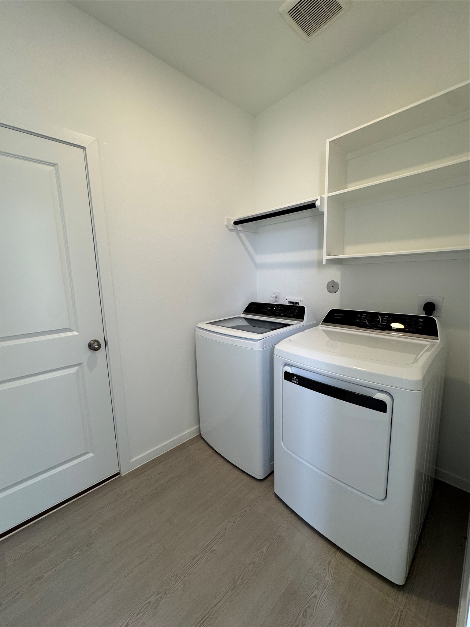 6314 Laguna Terra Drive Property Photo 13