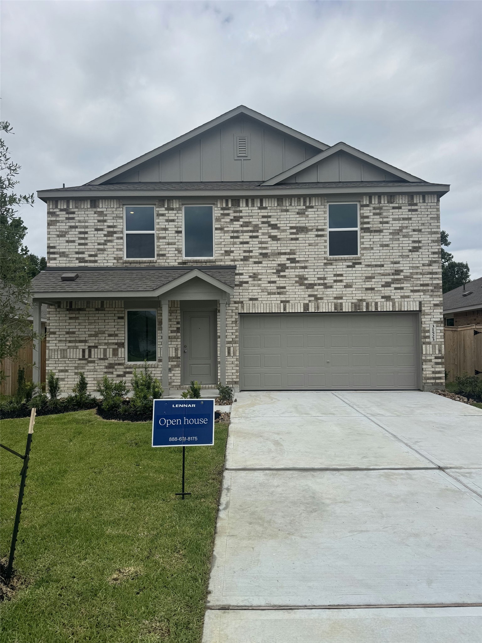 31523 Pianella Lane Property Photo 1