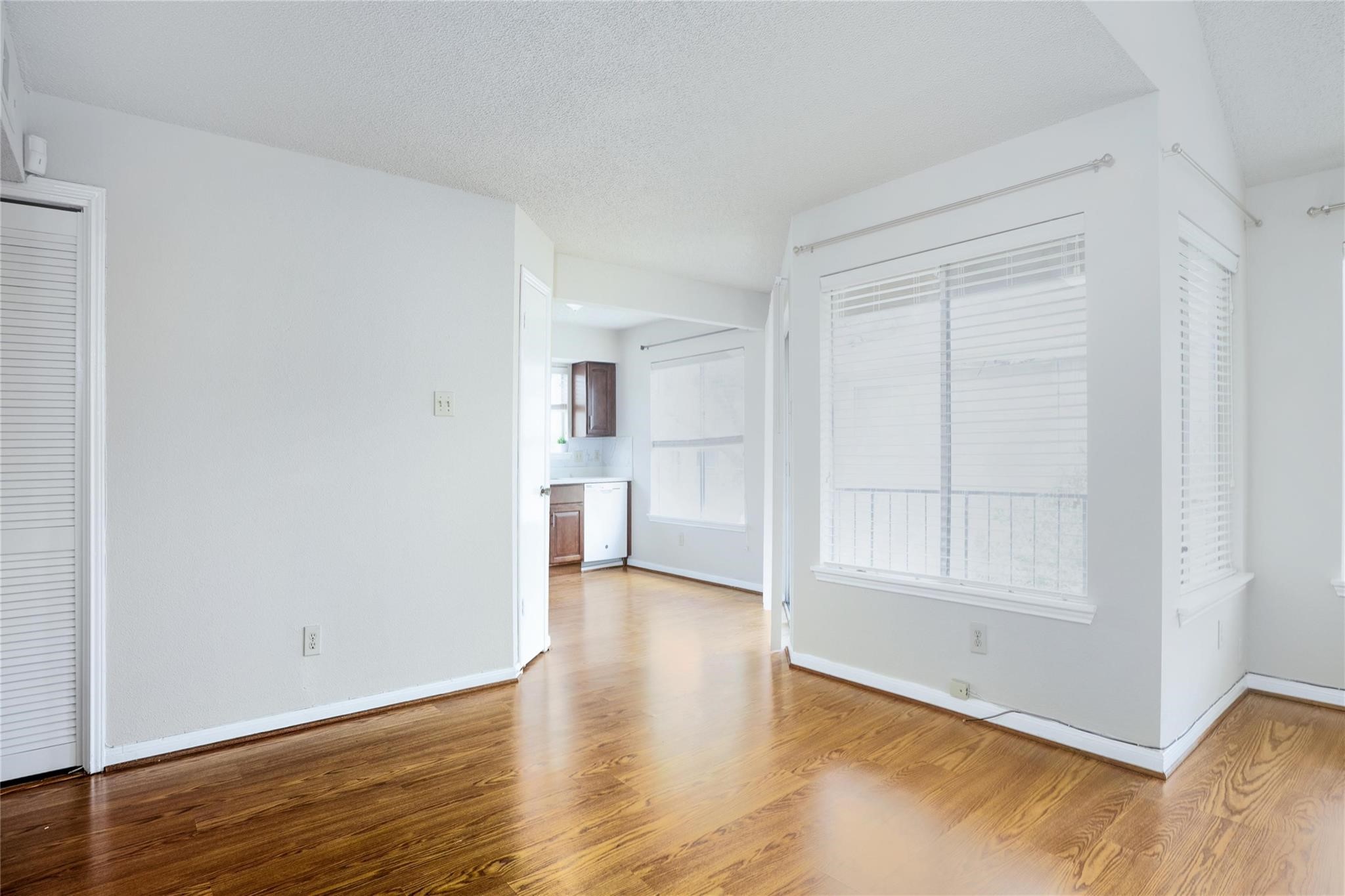 12400 Overbrook Lane 55c Property Photo 5