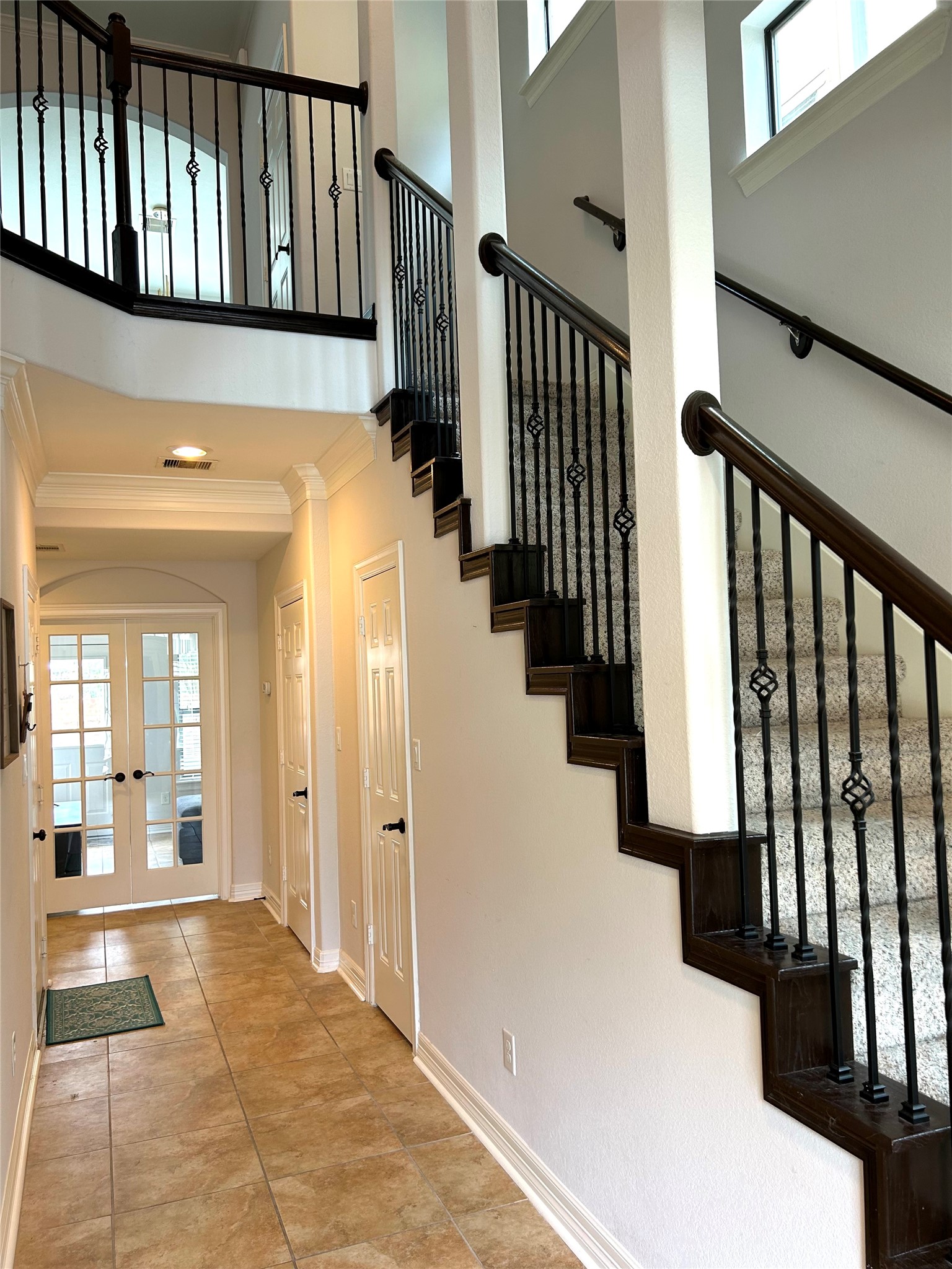 2746 Kings Retreat Circle Property Photo 4