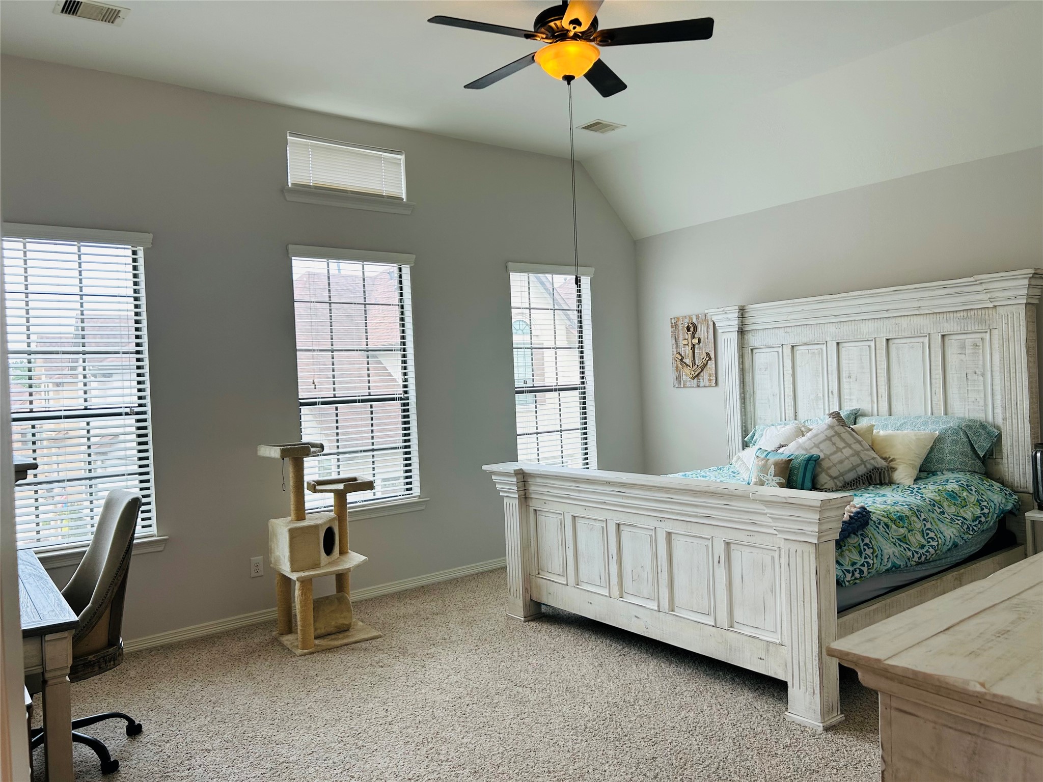 2746 Kings Retreat Circle Property Photo 13