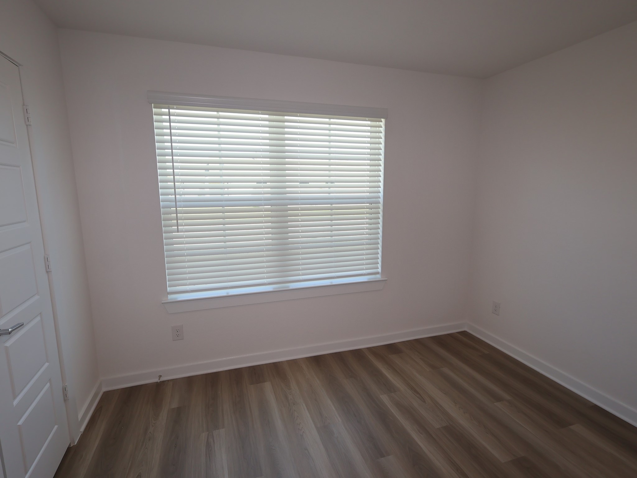 1122 Radiant Avenue Property Photo 14