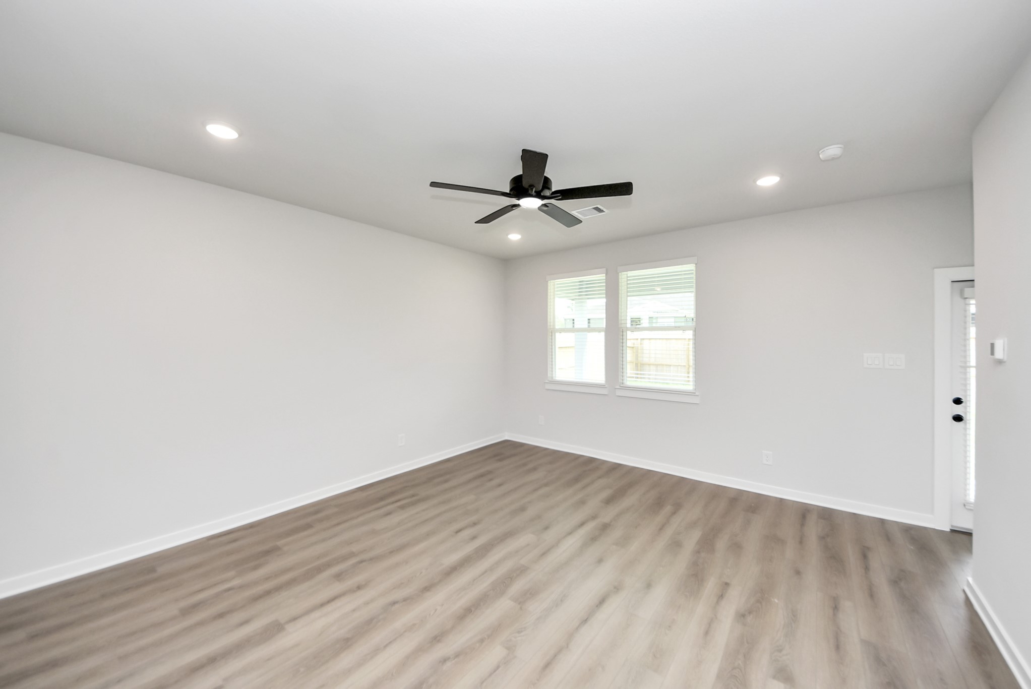 247 Southern Sound Drive Property Photo 21