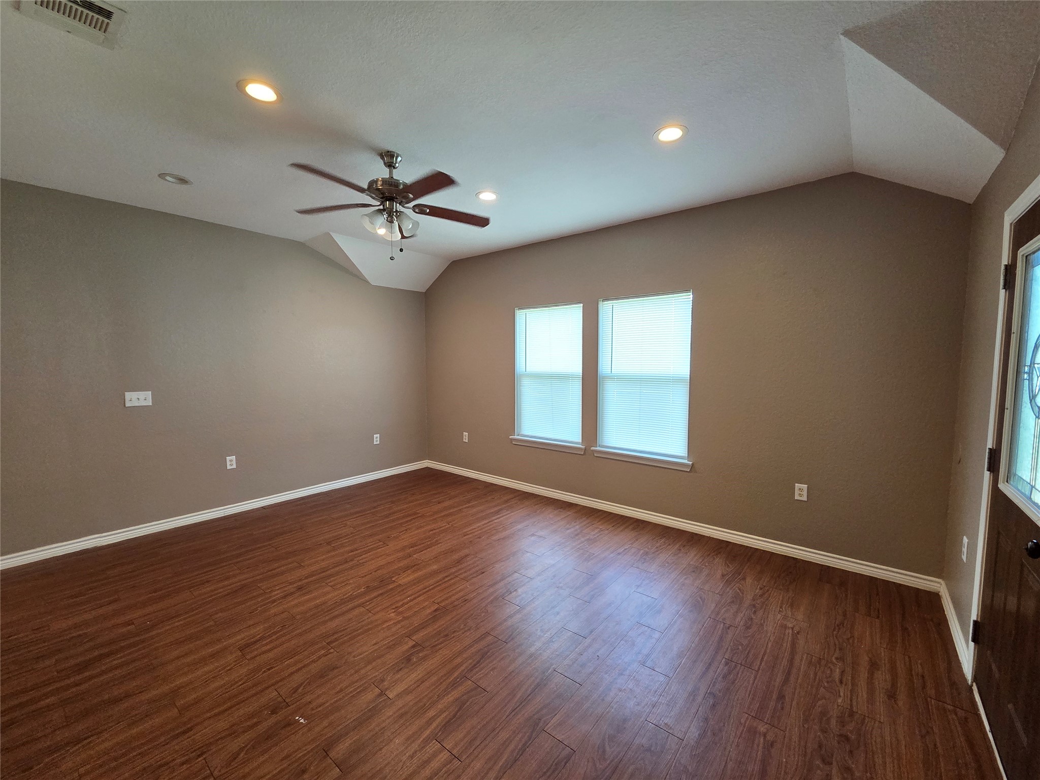 438 Spence Lane Property Photo 5