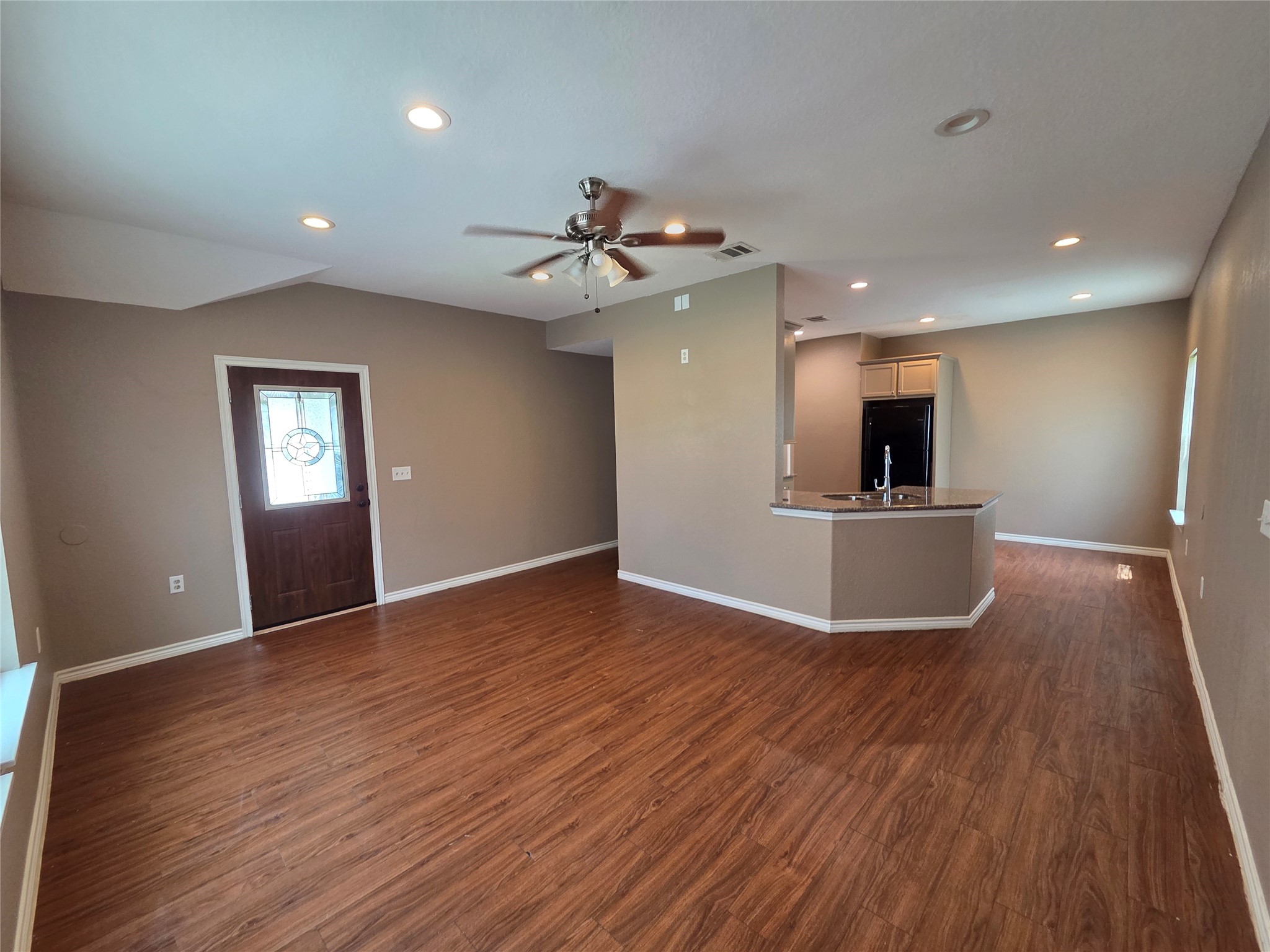 438 Spence Lane Property Photo 6