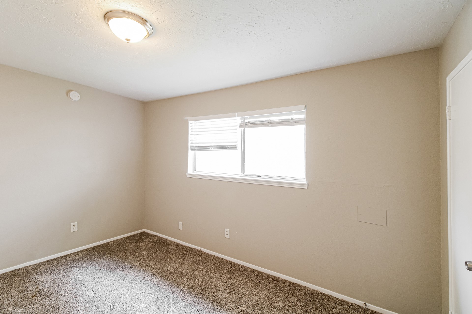 2811 E Birchdale Drive Property Photo 15