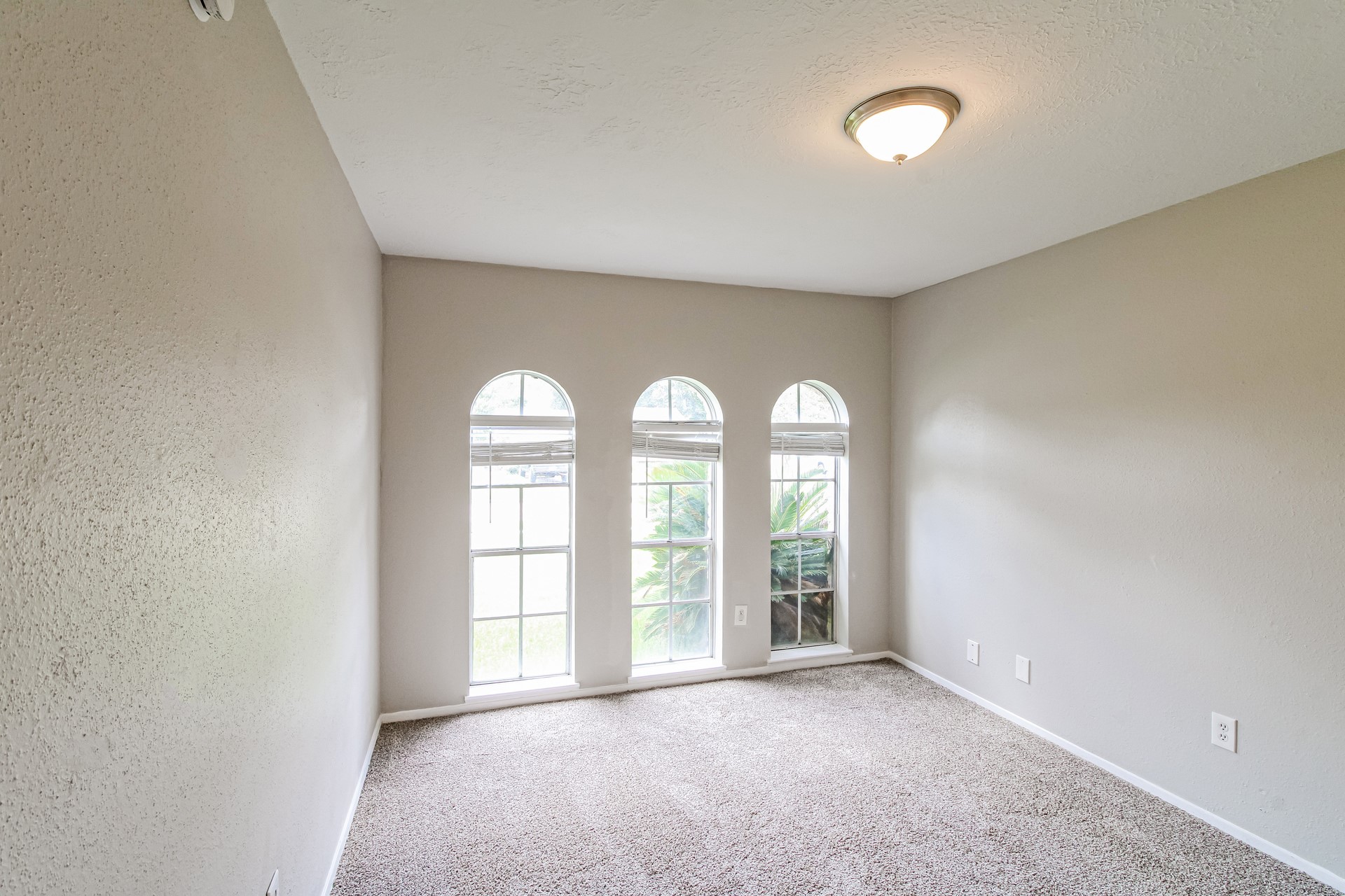 2811 E Birchdale Drive Property Photo 16