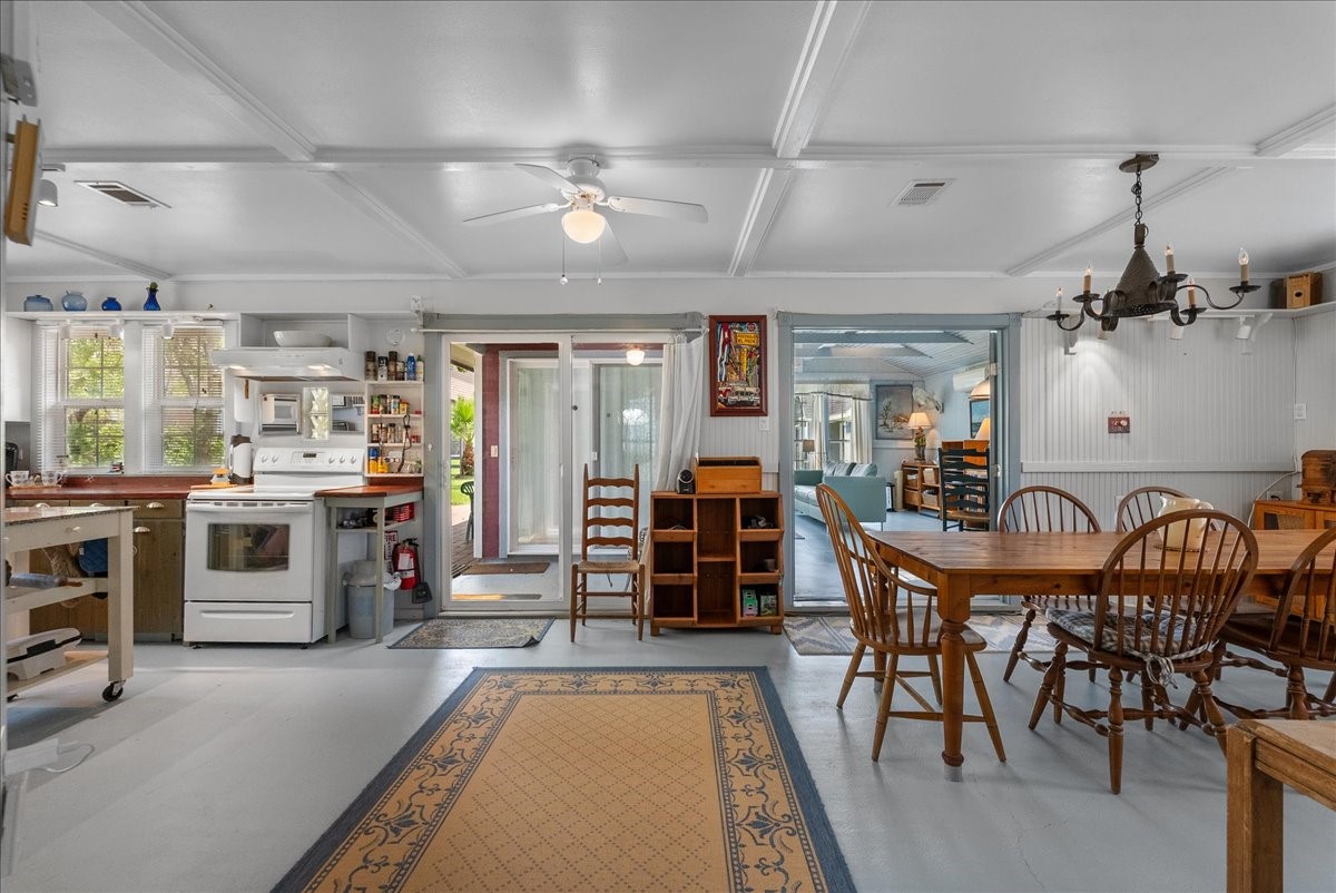 1013 7th Street Property Photo 9