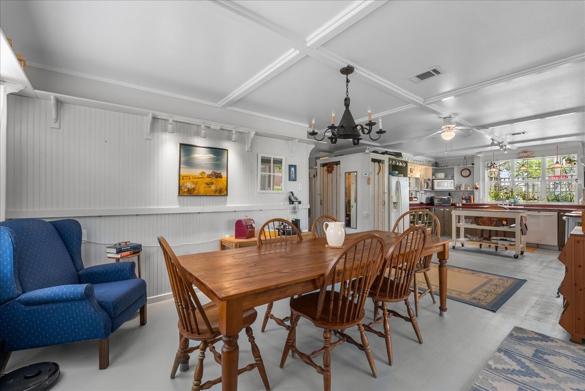 1013 7th Street Property Photo 11