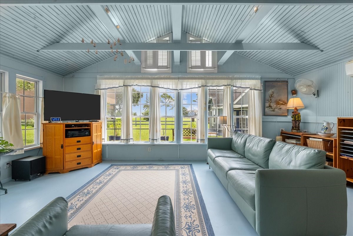 1013 7th Street Property Photo 18