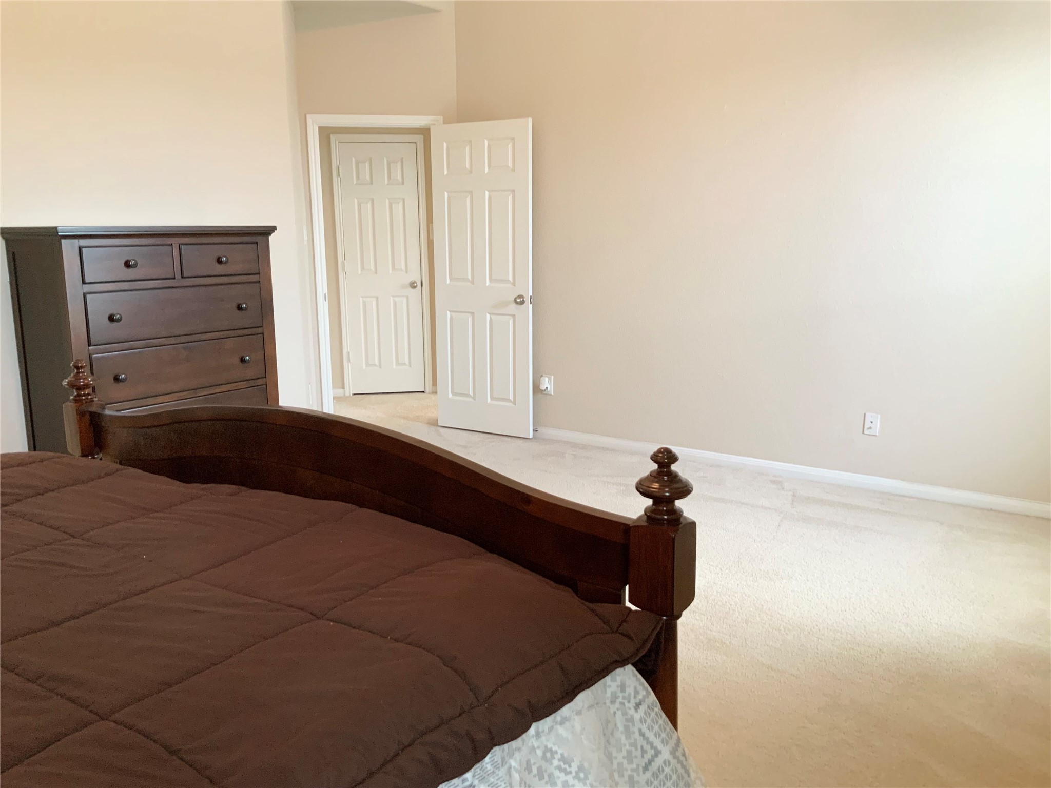 13606 Cotton Court Property Photo 26