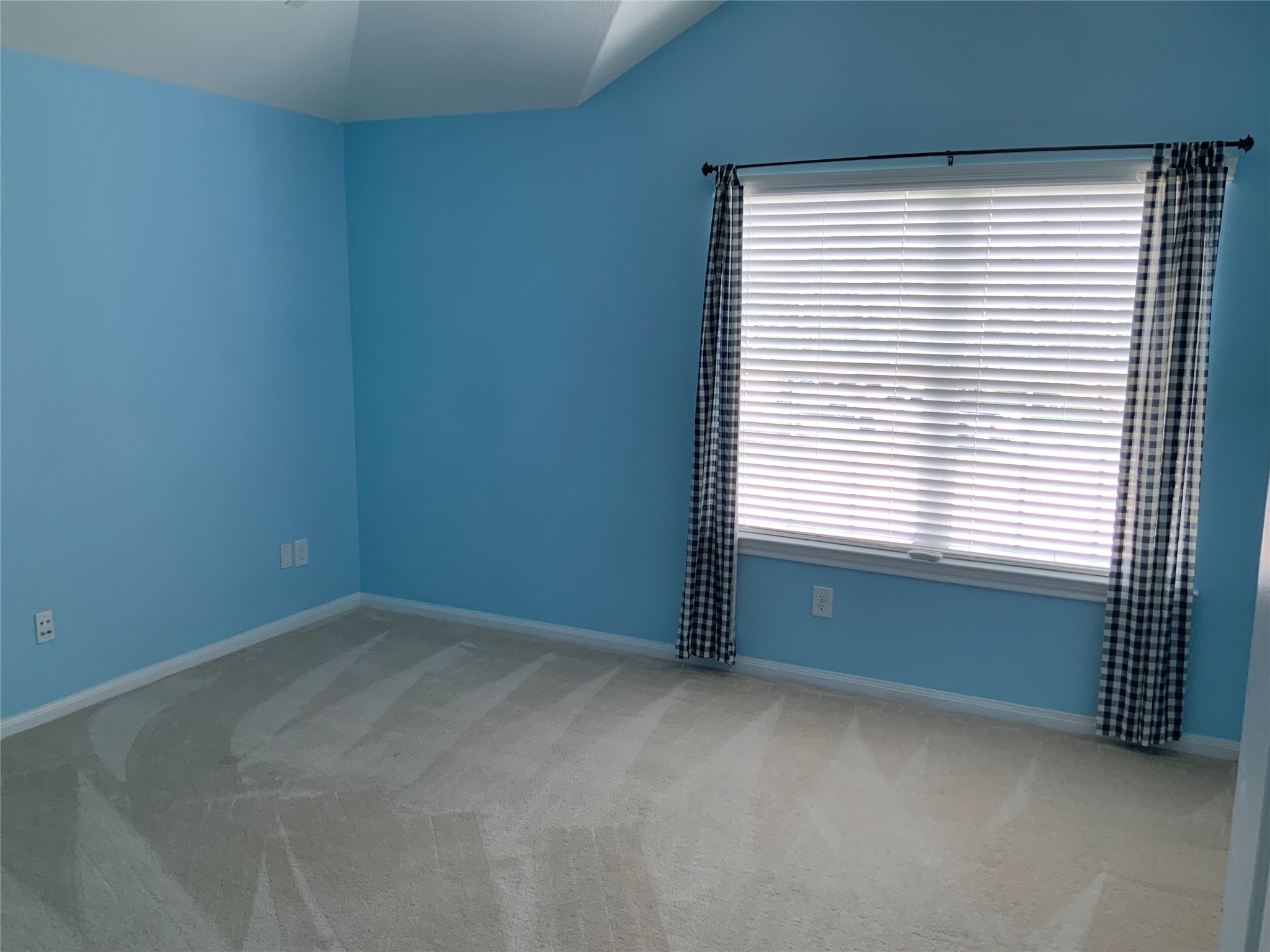 13606 Cotton Court Property Photo 37