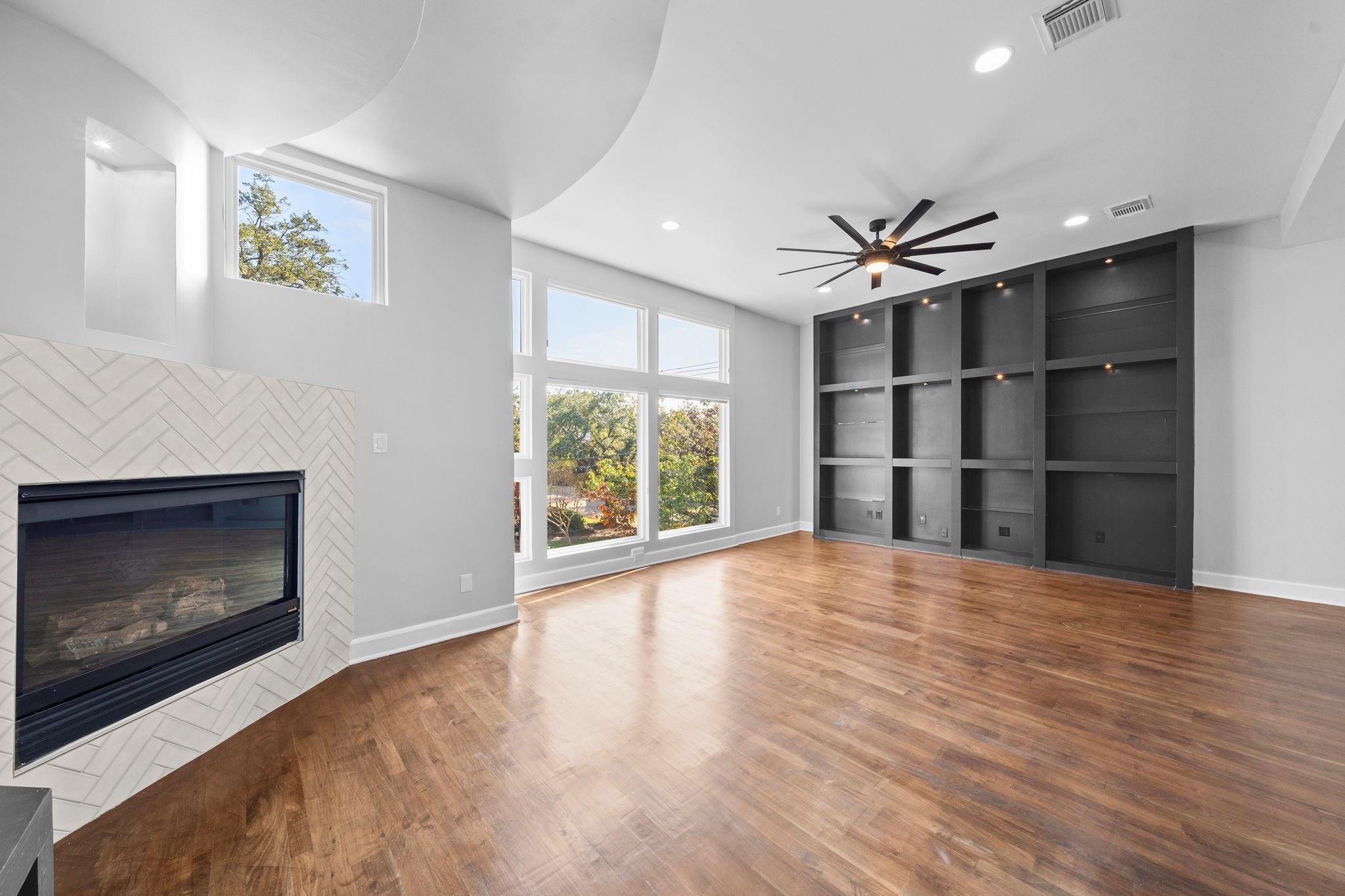 1822 Brun Street Property Photo 12