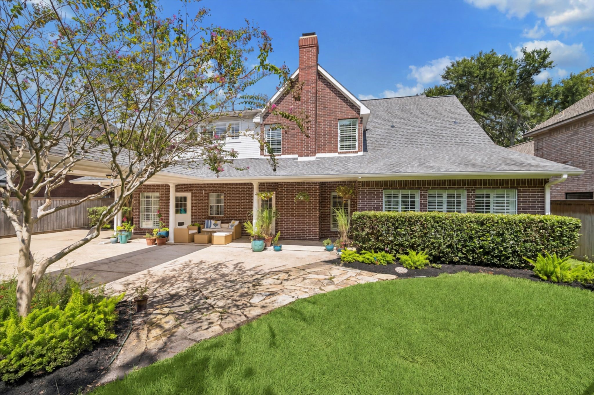 30 Saint Simons Court Property Photo 26
