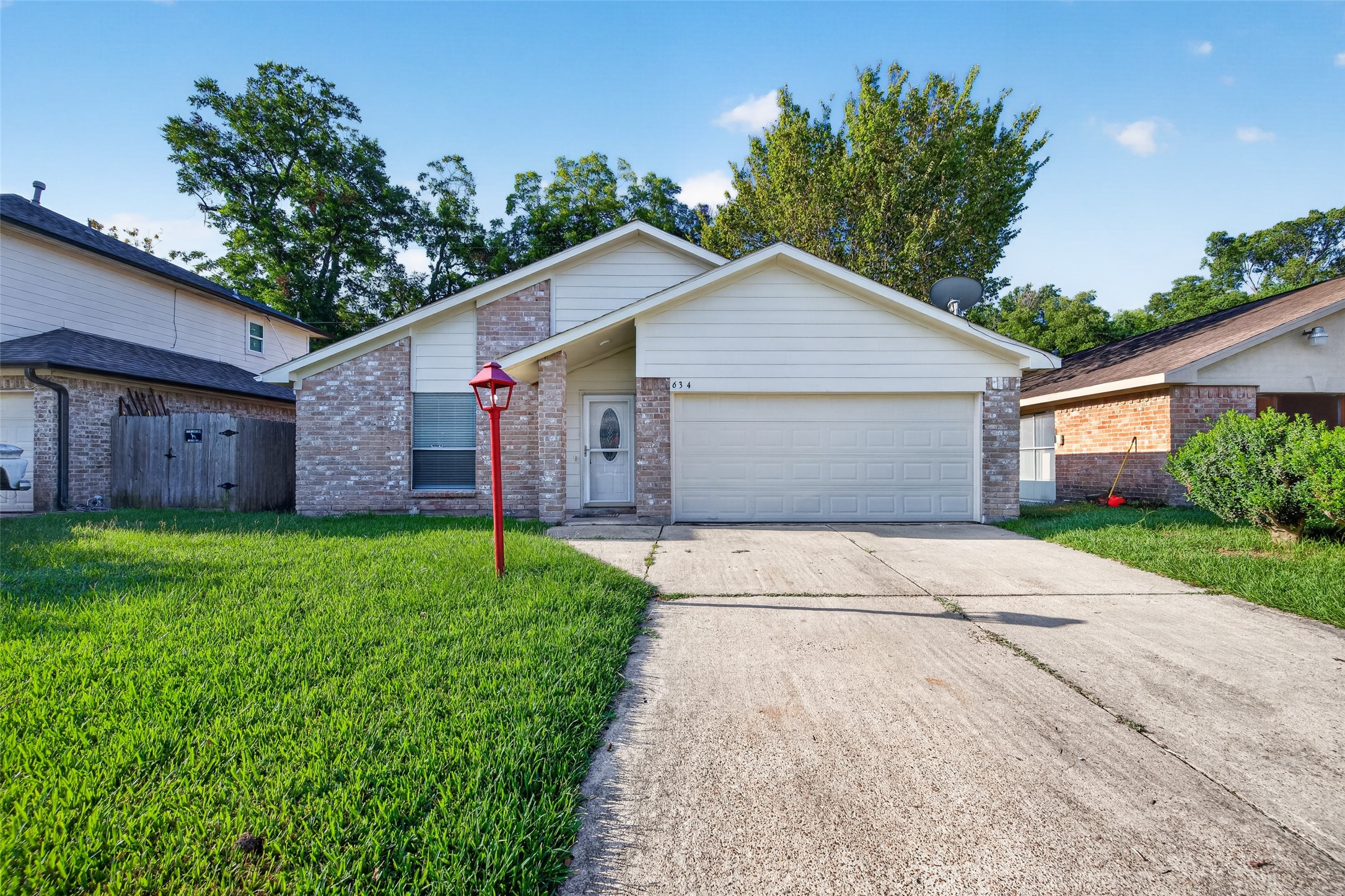 634 Walston Lane
