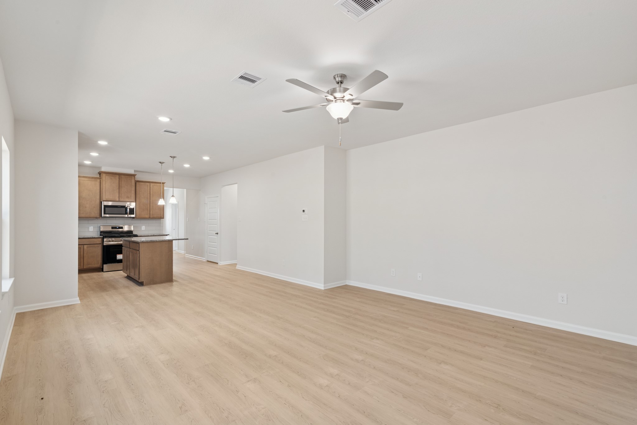 21626 Jasmine Star Drive Property Photo 7