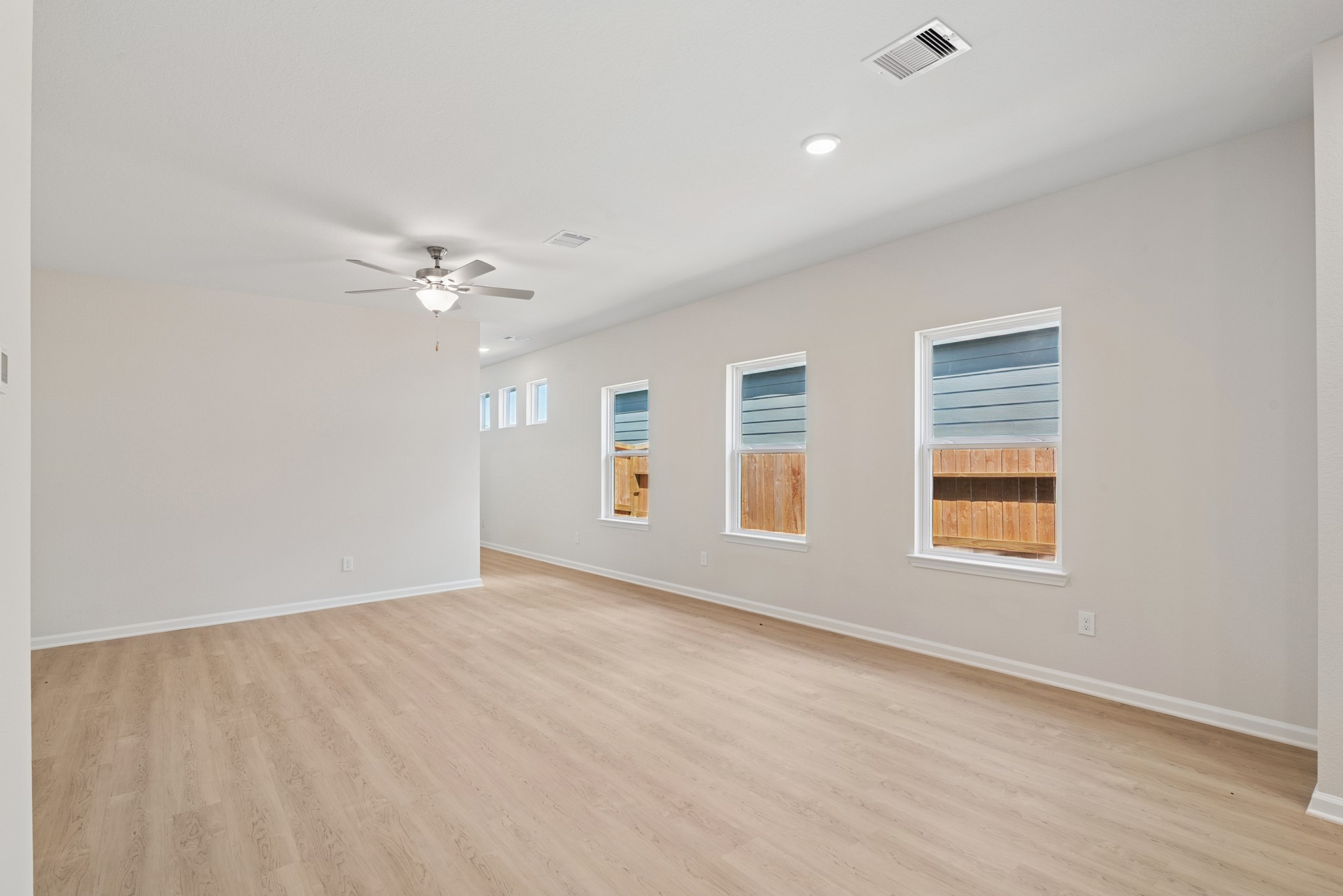 21626 Jasmine Star Drive Property Photo 9