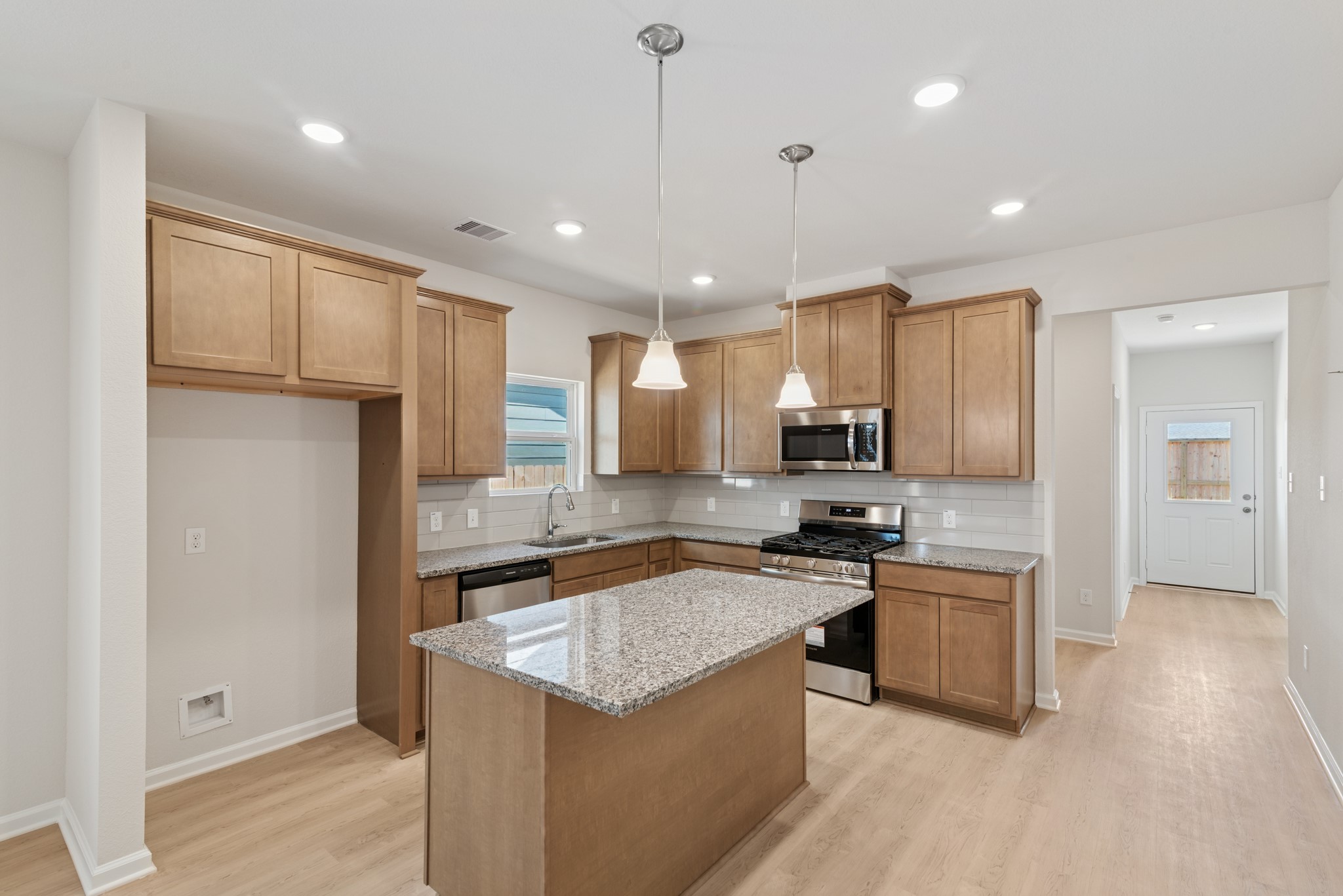 21626 Jasmine Star Drive Property Photo 10