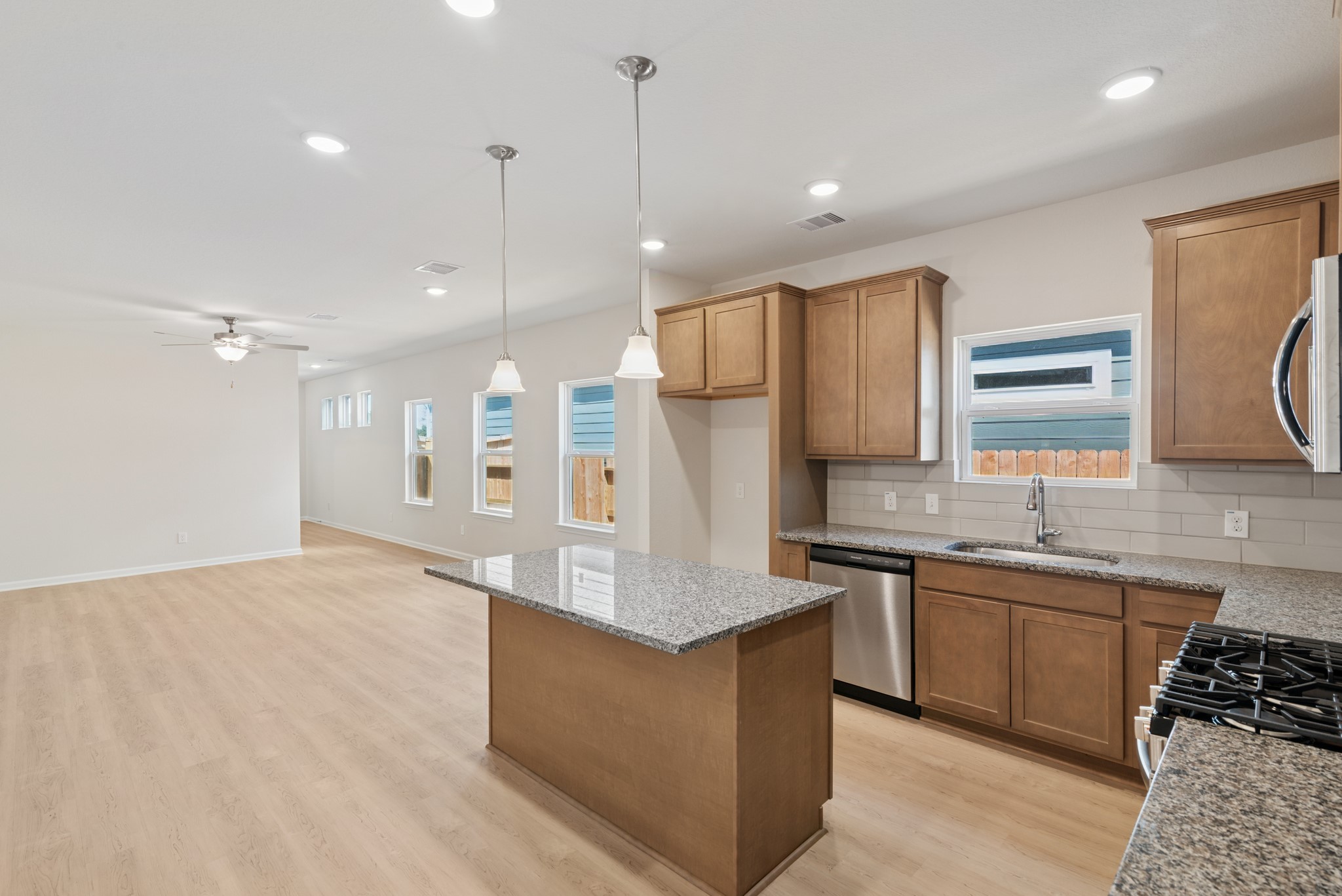 21626 Jasmine Star Drive Property Photo 11