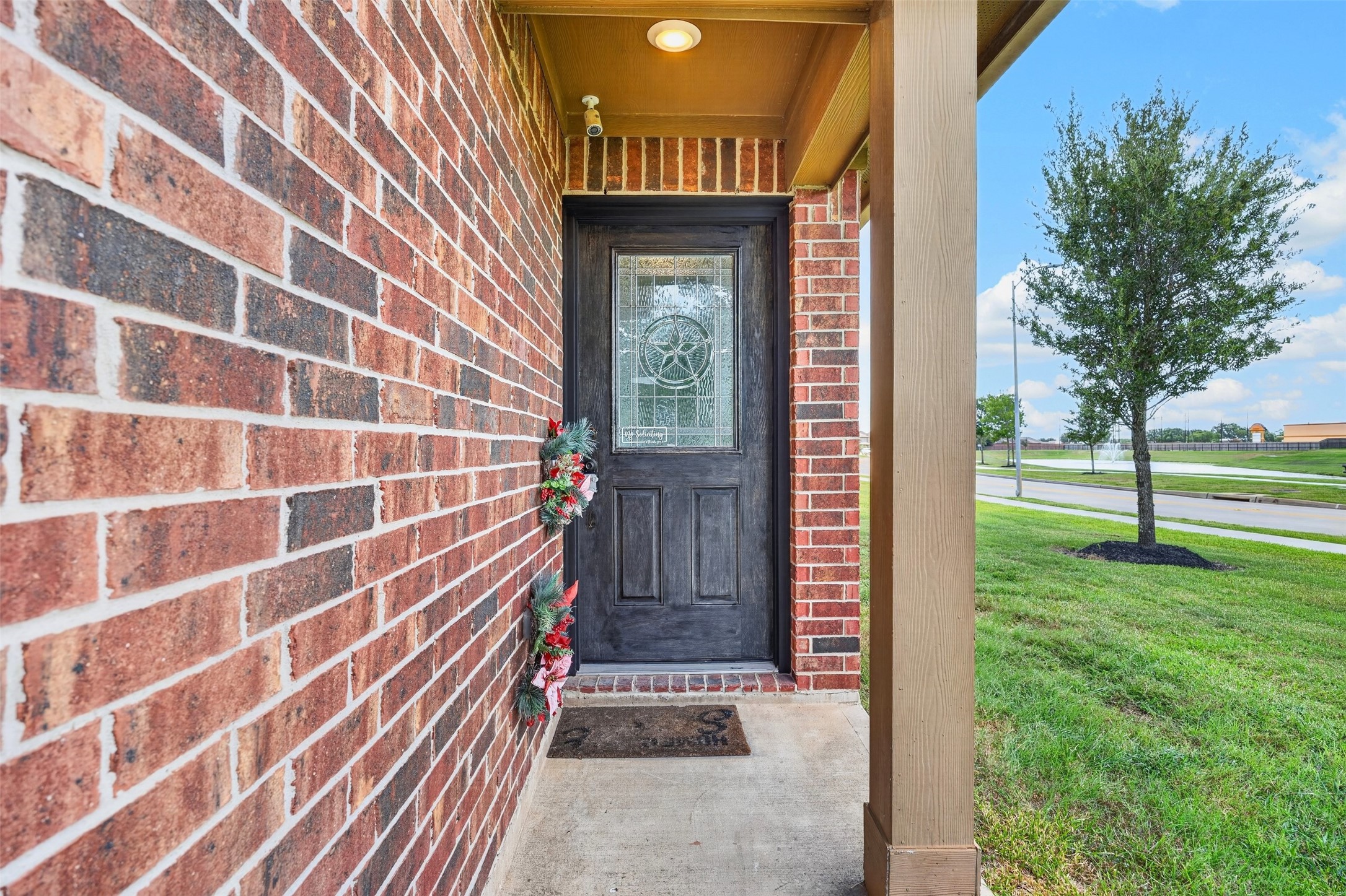 5202 Pine Forest Ridge Street Property Photo 9