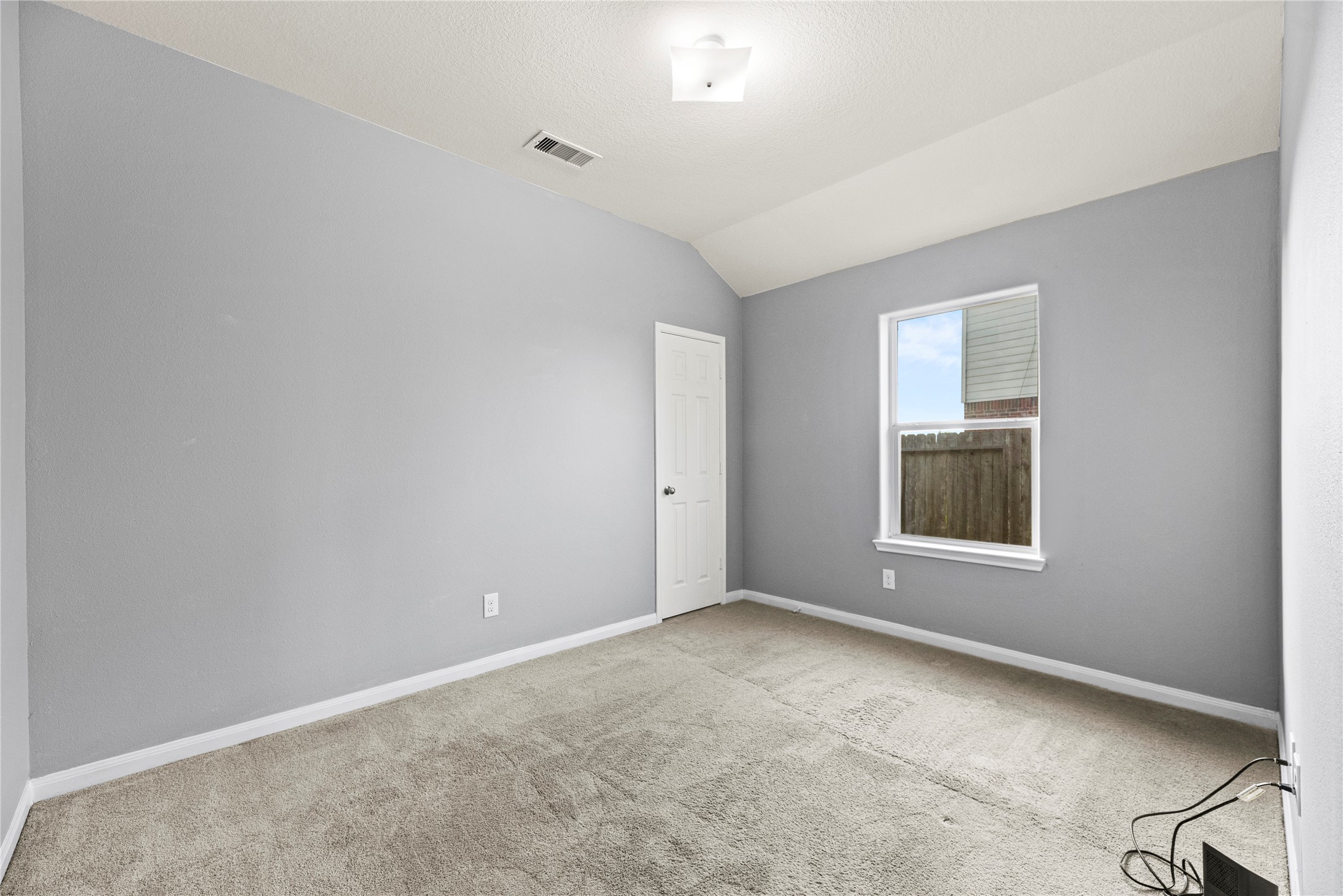 9810 Garnet Falls Drive Property Photo 28