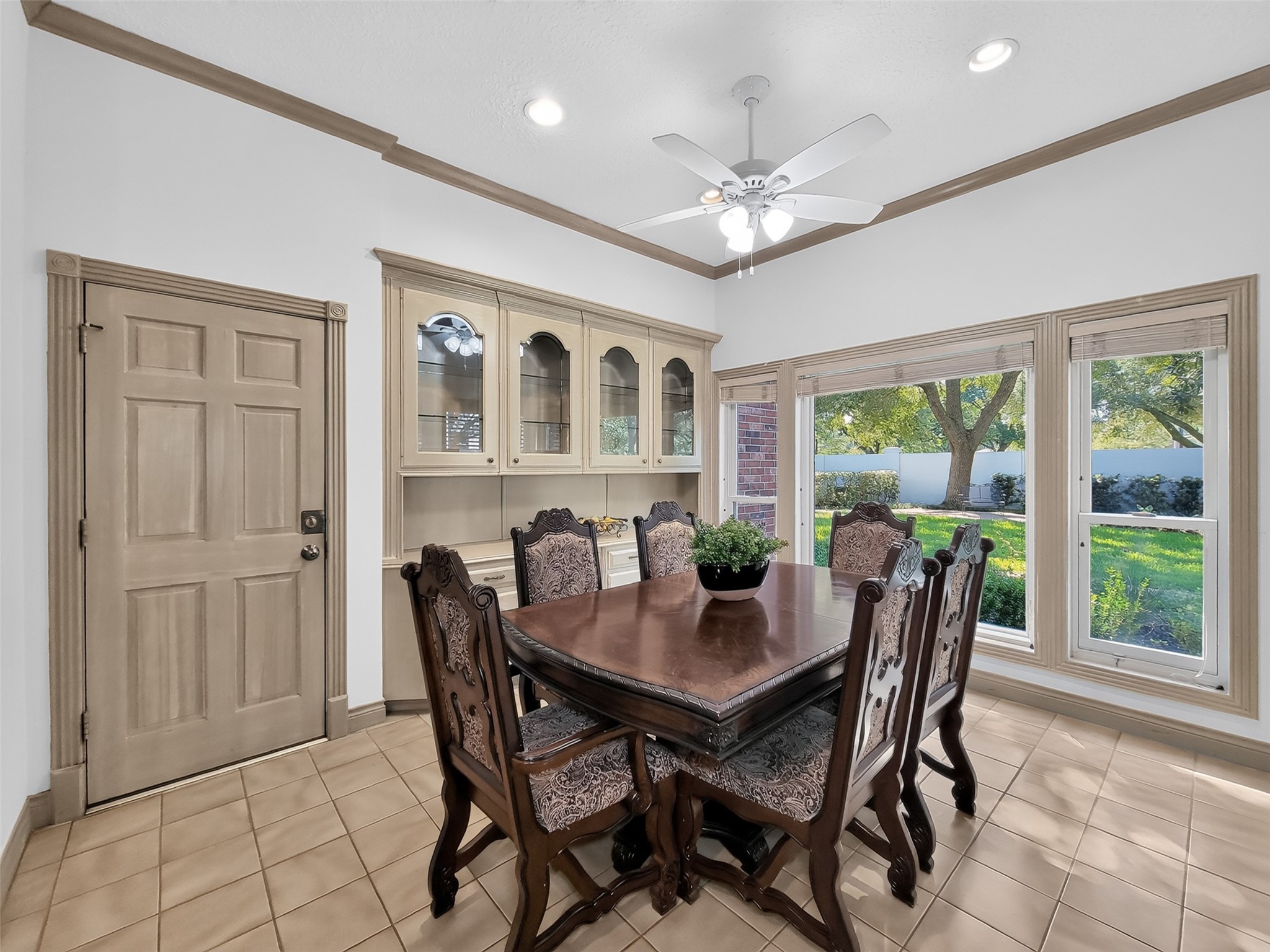 2702 Briar Knoll Court Property Photo 21