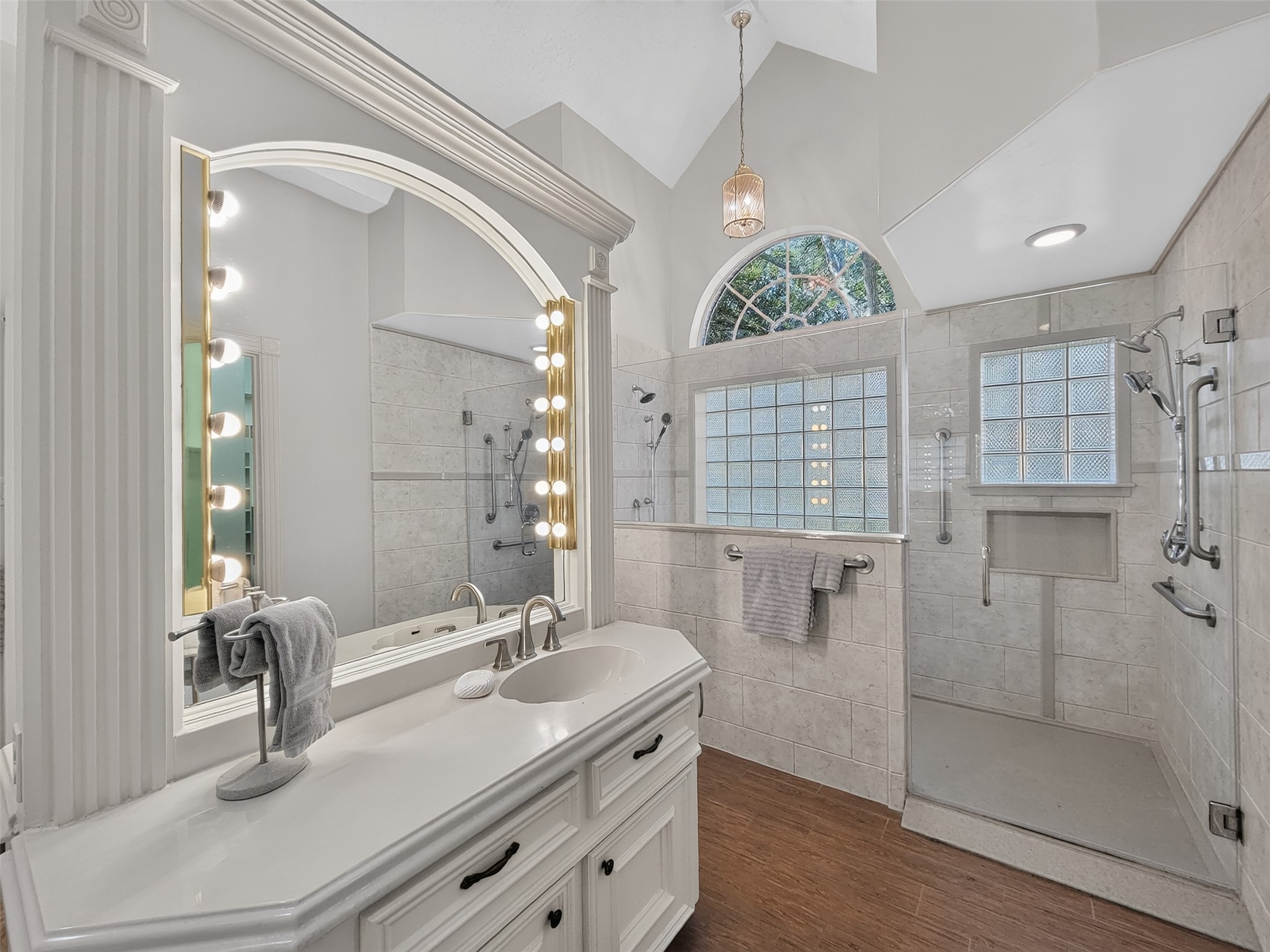 2702 Briar Knoll Court Property Photo 33