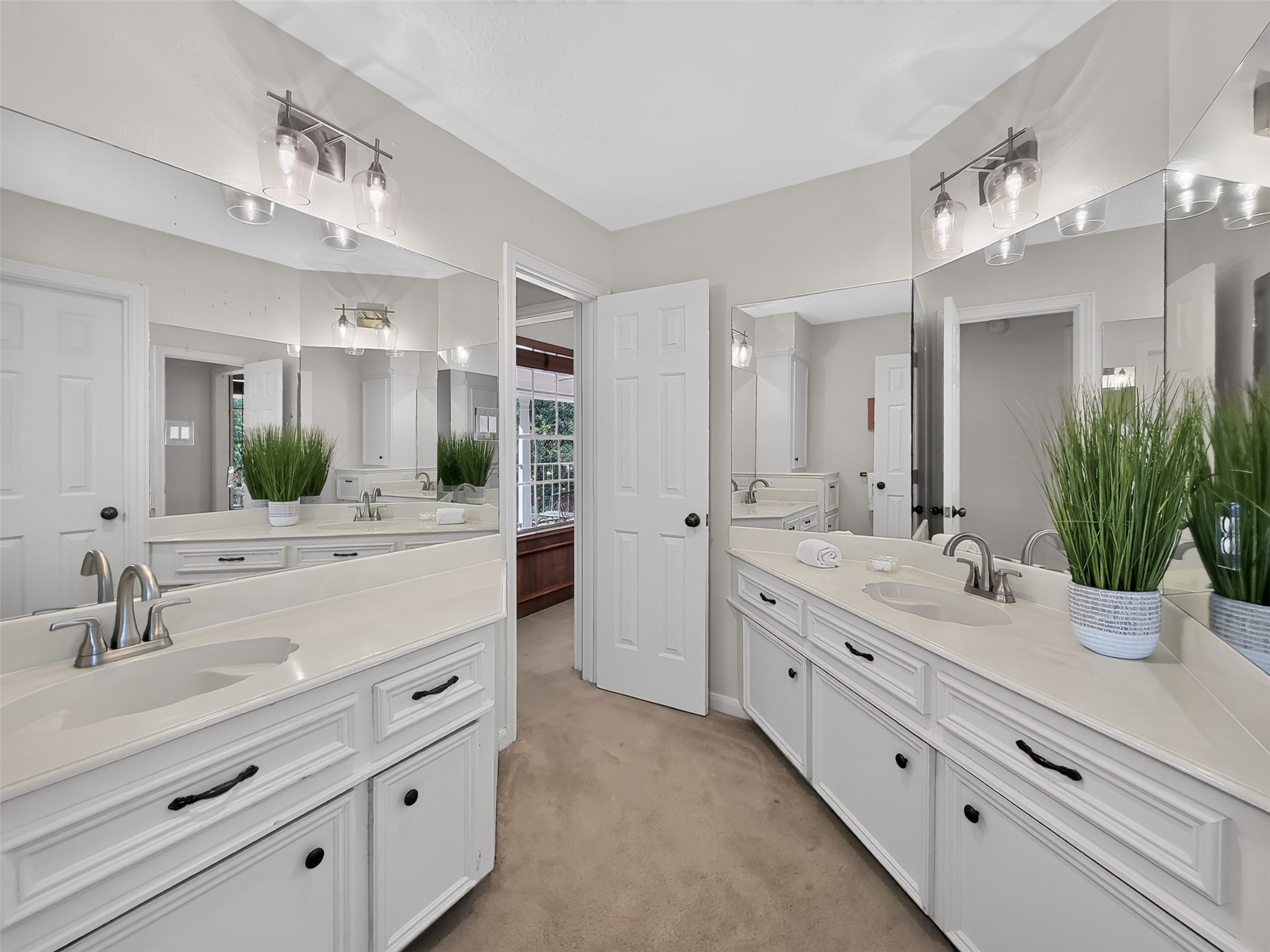 2702 Briar Knoll Court Property Photo 42