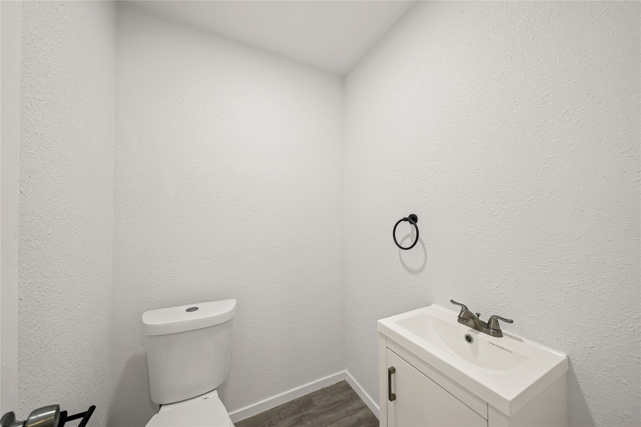 3214 Brea Crest Street A Property Photo 8