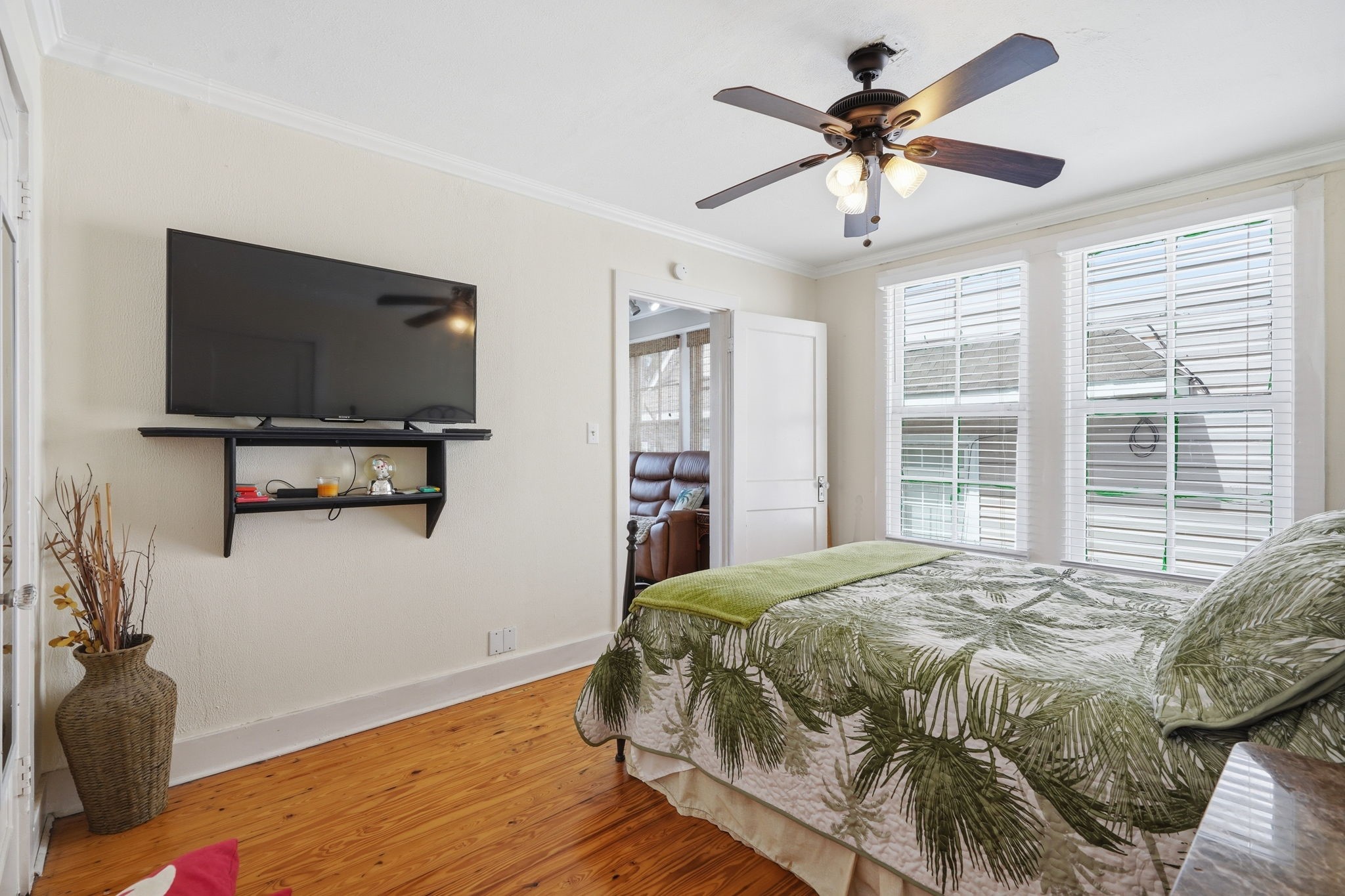 1020 Broadway Street Property Photo 15