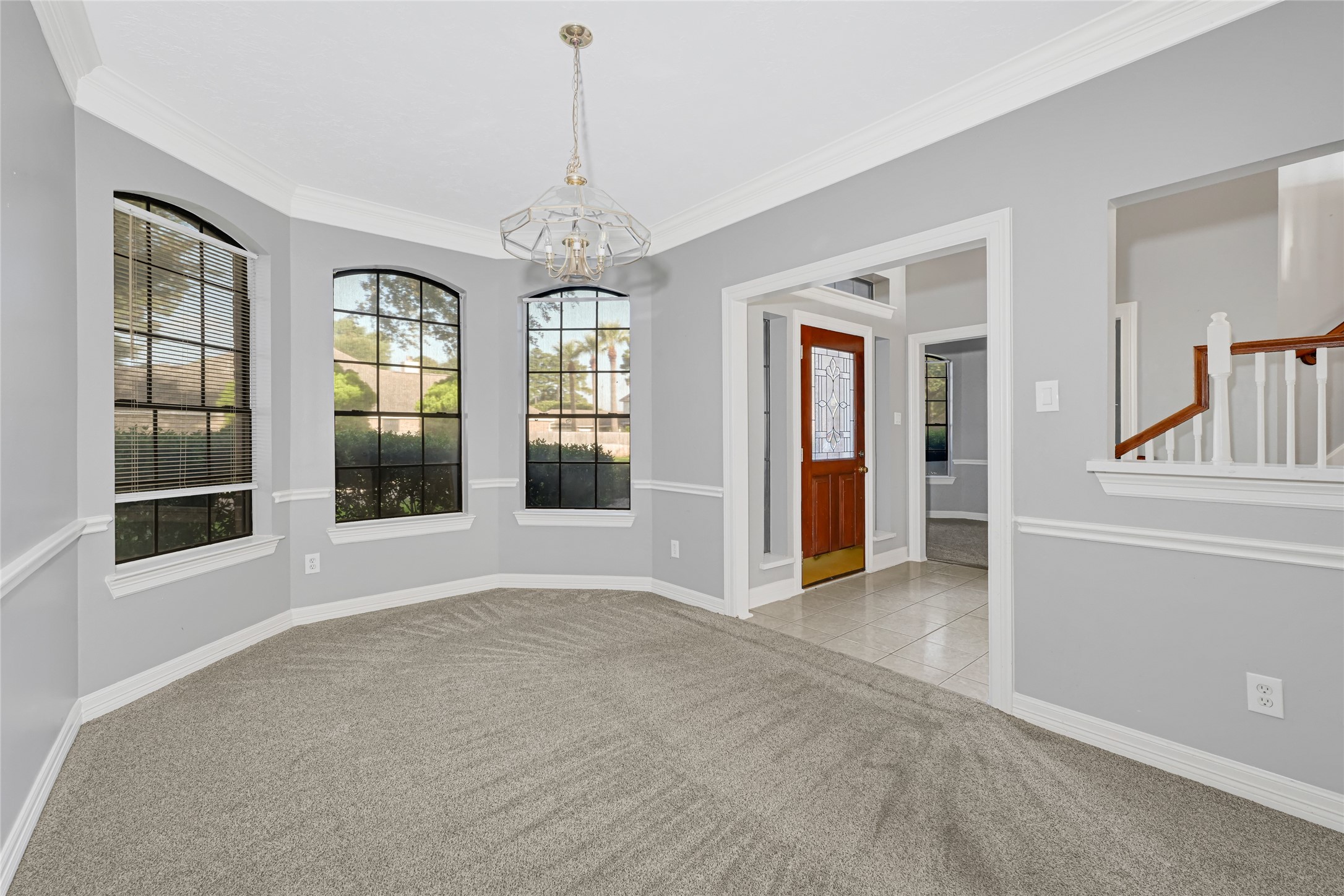 202 Cascade Pines Drive Property Photo 8