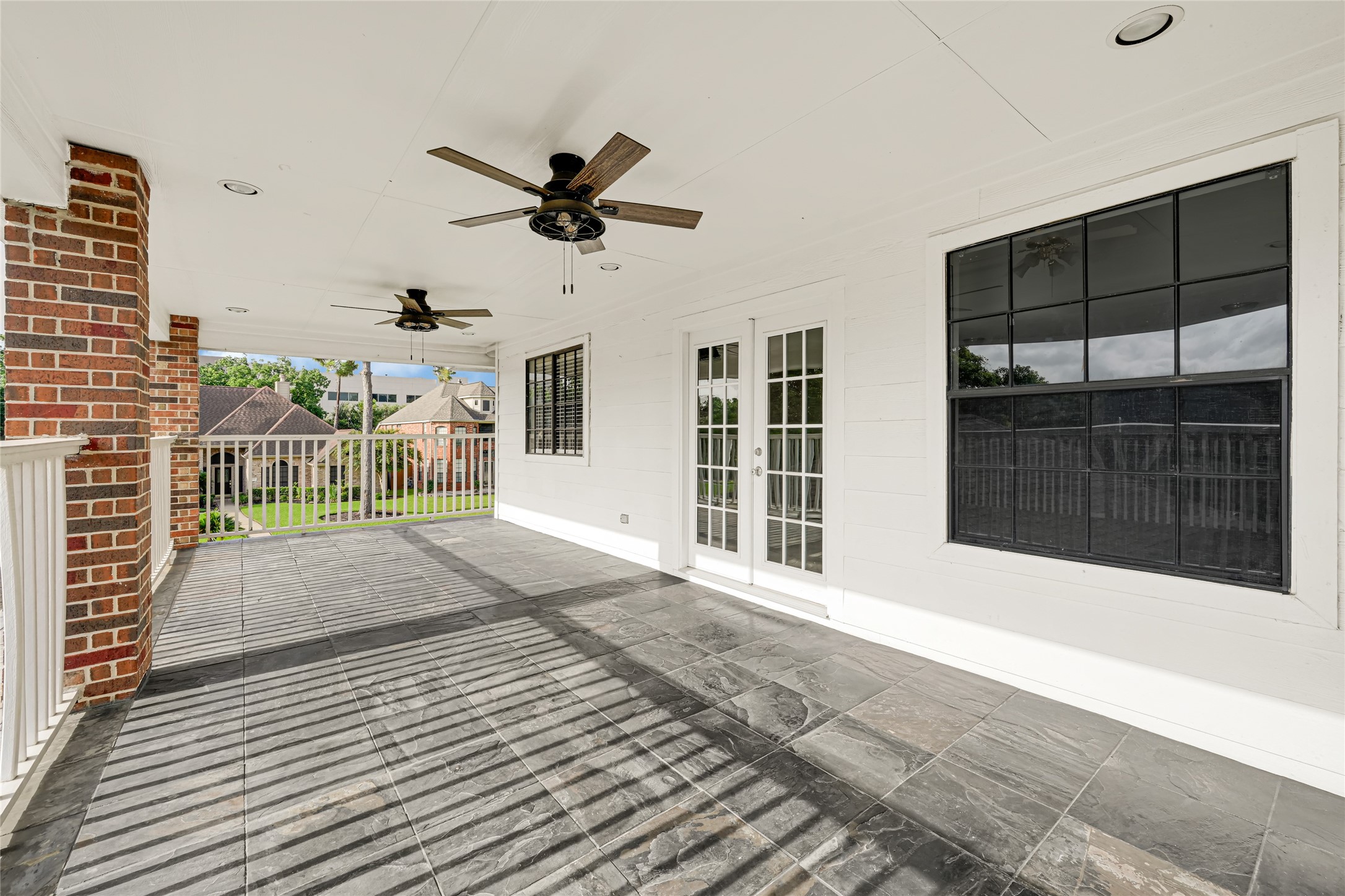 202 Cascade Pines Drive Property Photo 32