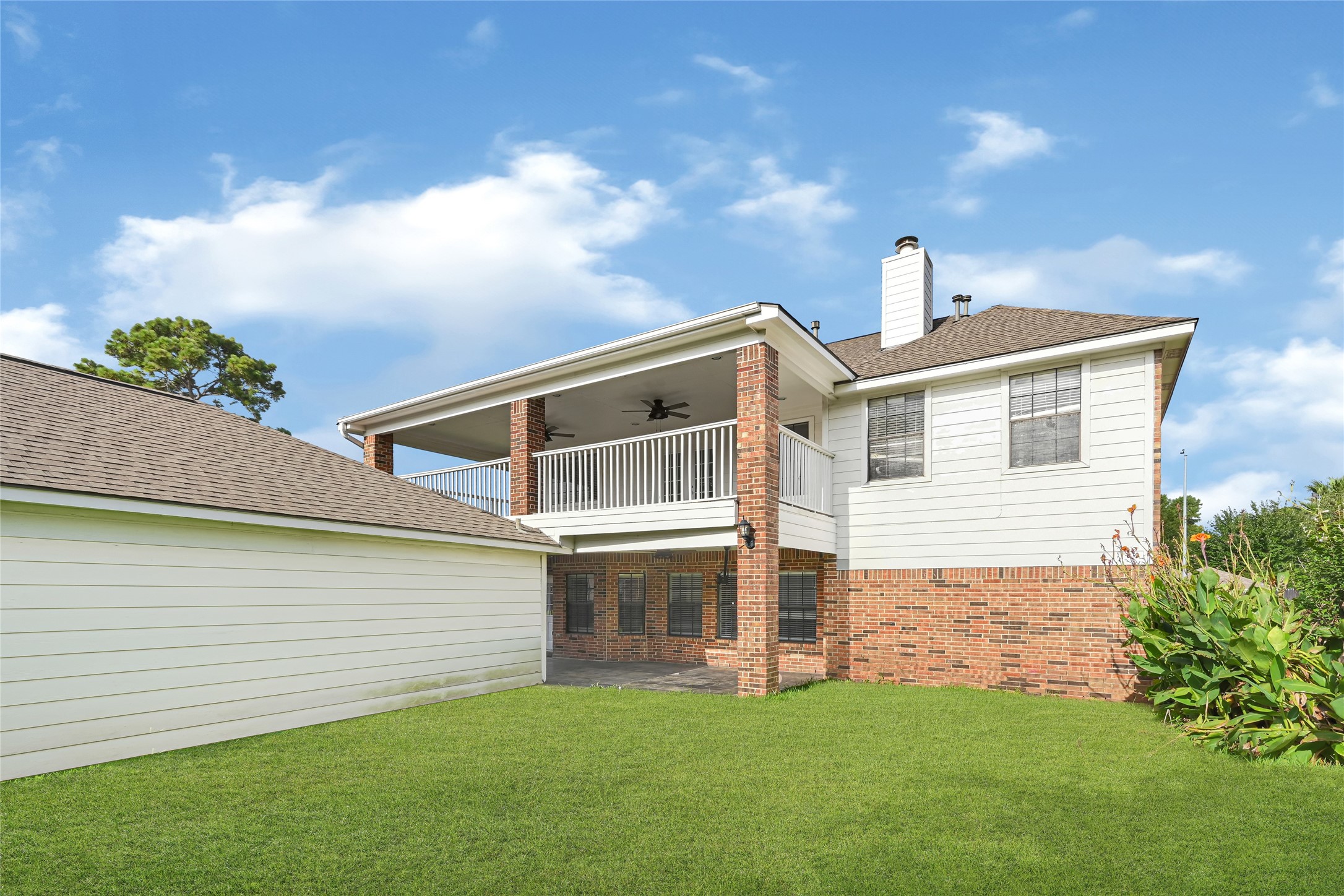 202 Cascade Pines Drive Property Photo 36