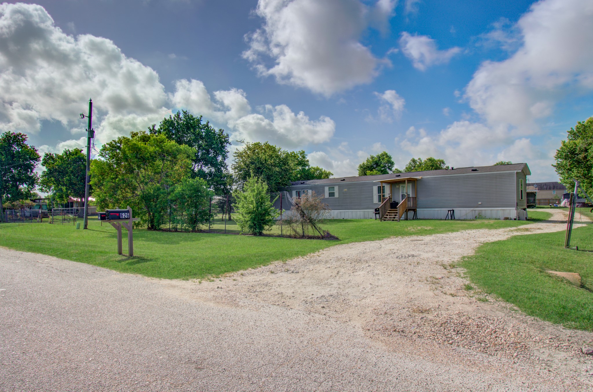 626 S Paloma Drive Property Photo 3
