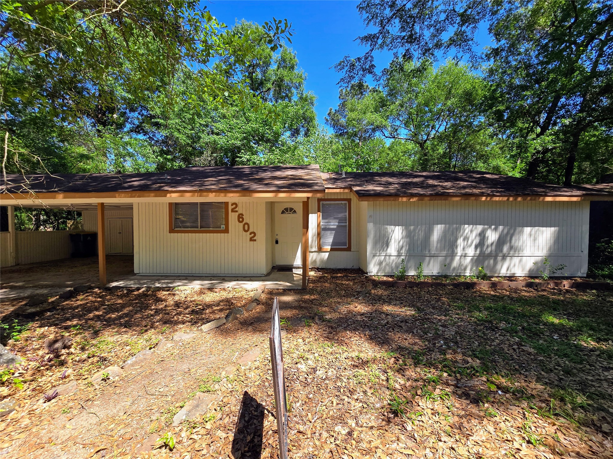 2602 N Red Cedar Circle Property Photo 2