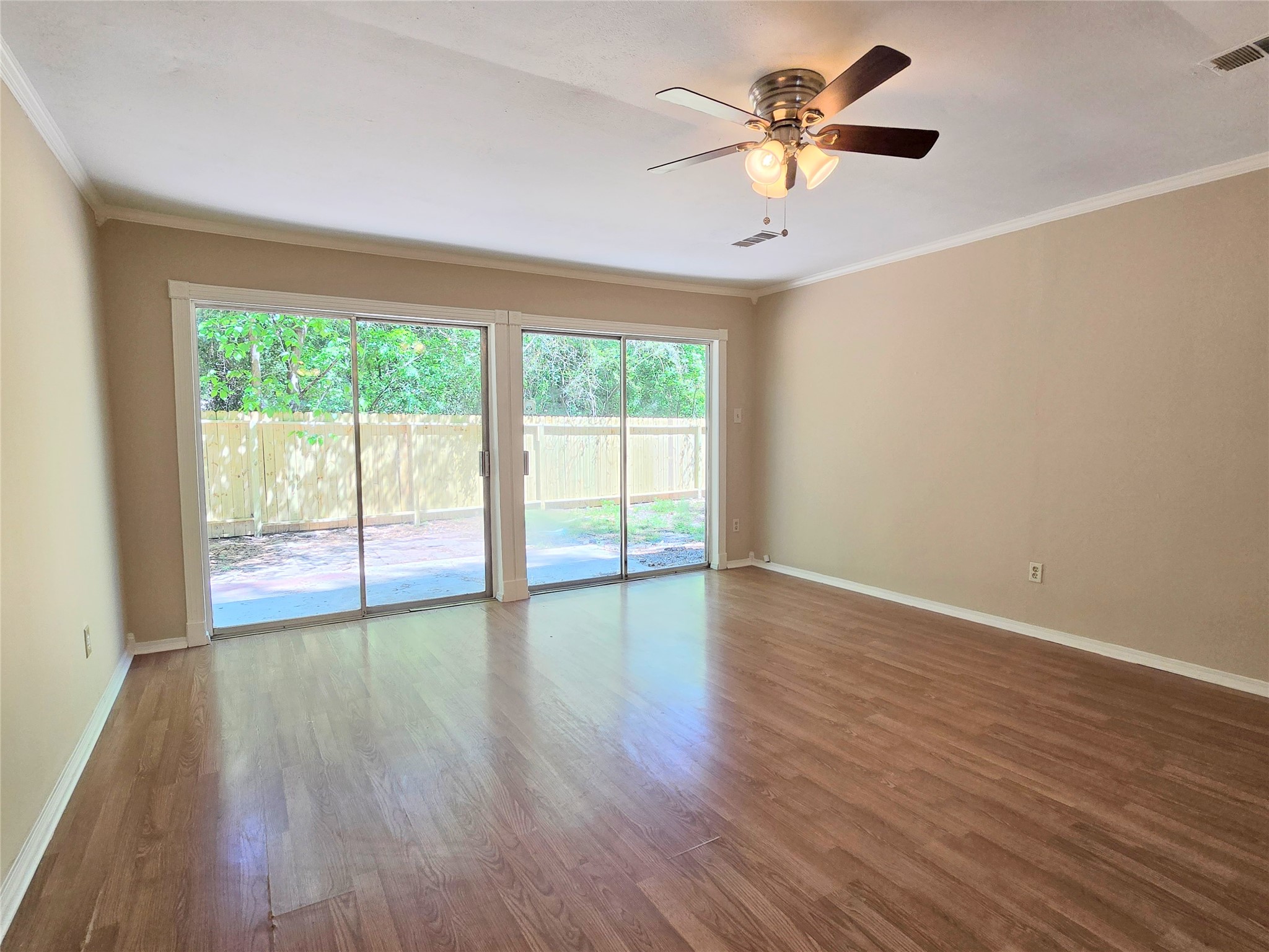 2602 N Red Cedar Circle Property Photo 8