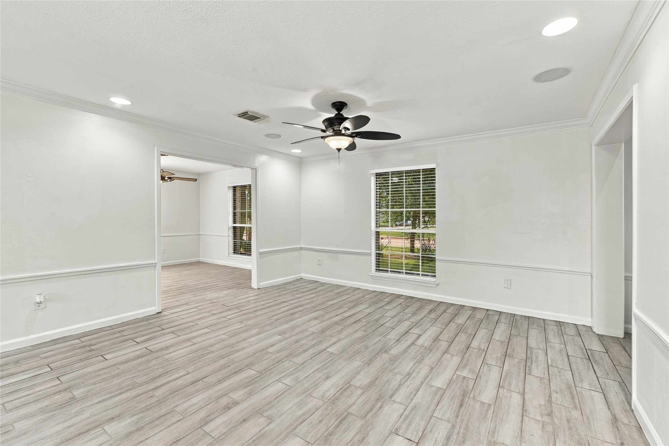 2711 Williamsburg Drive Property Photo 36