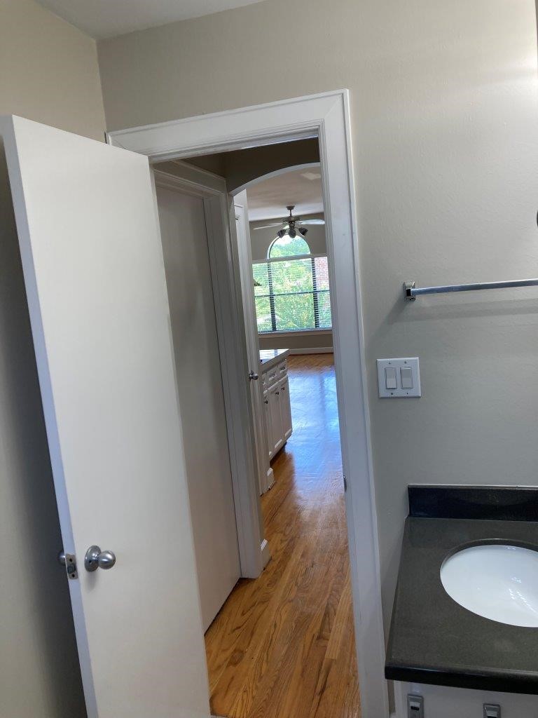 5941 South Loop E 705 Property Photo 10