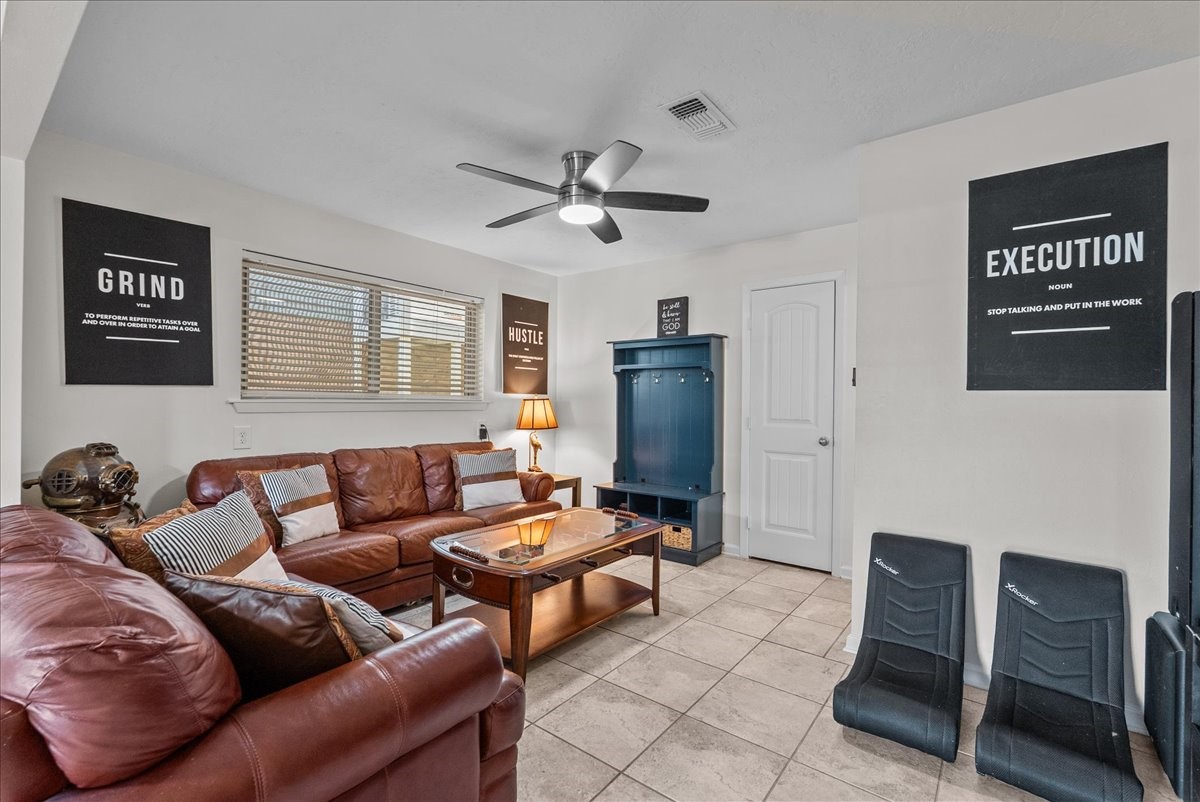 23 Harbor Lane Property Photo 25