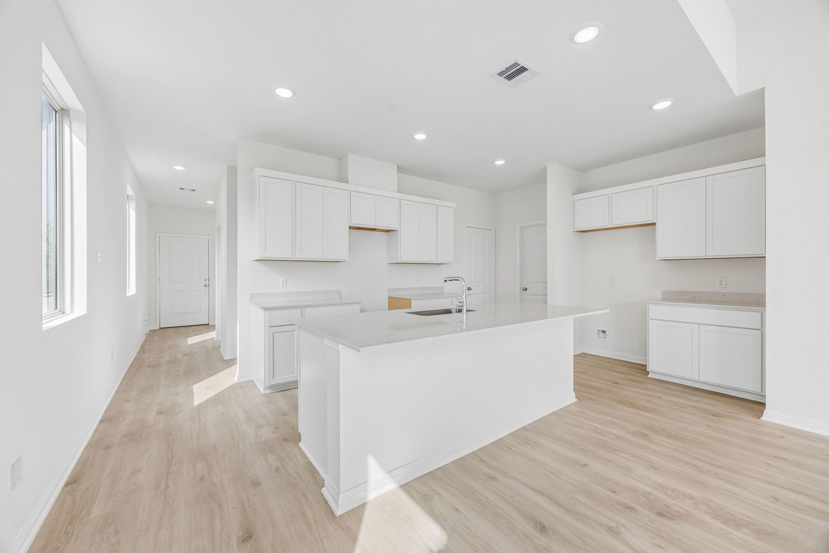31012 Rena Coast Drive Property Photo 9