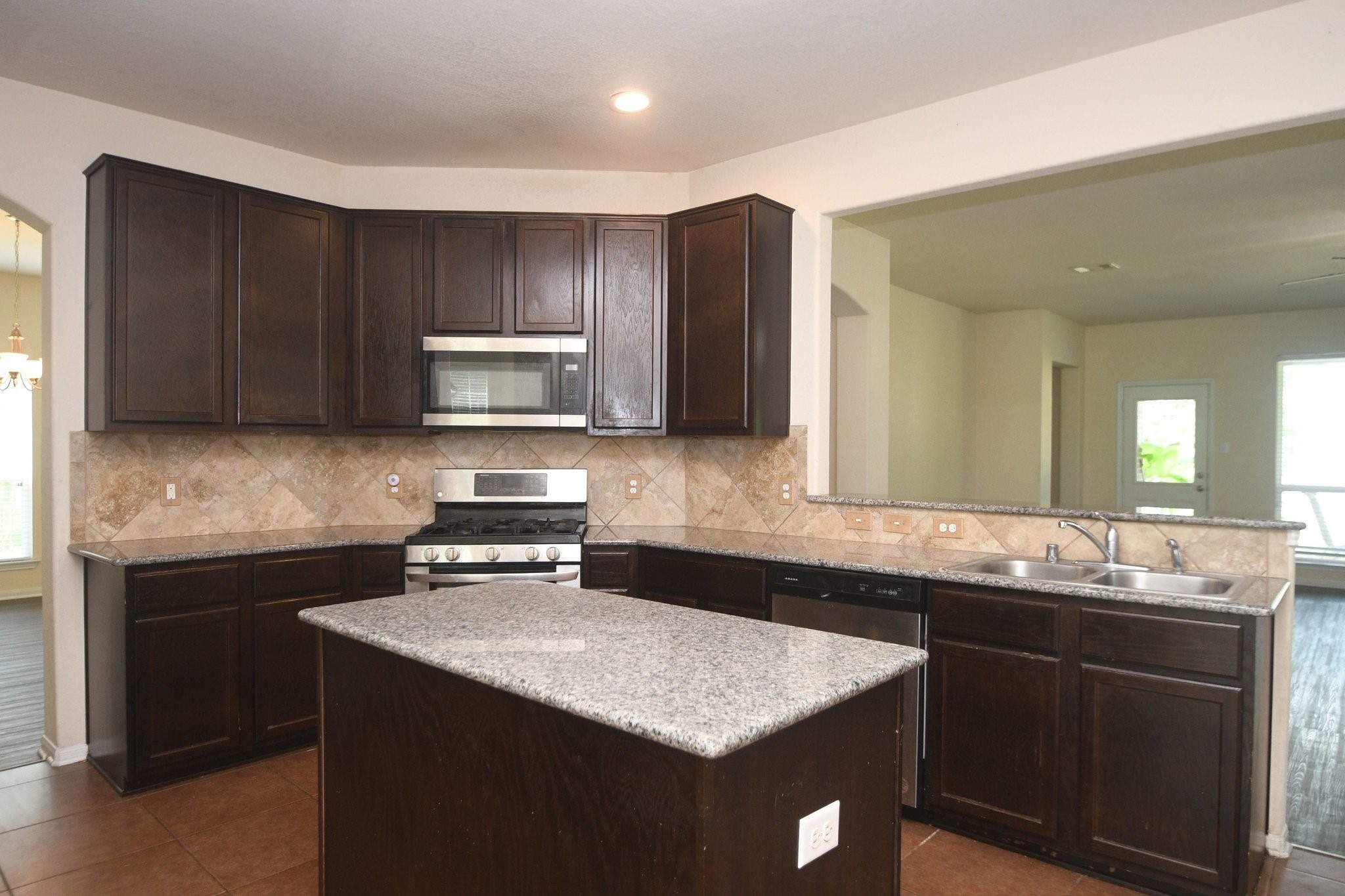 15447 Signal Ridge Way Property Photo 4